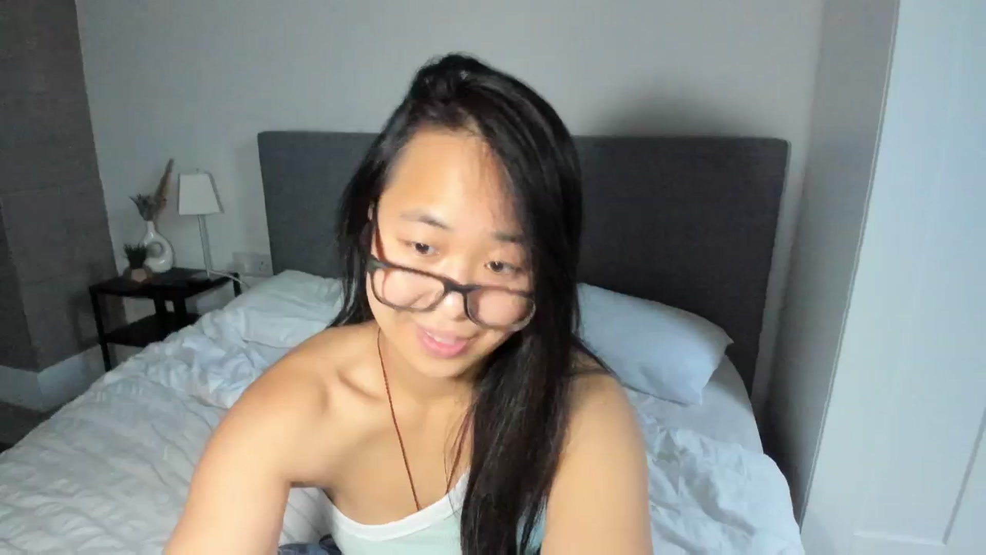 Gallery image thumbnail from NaughtyGigi's myfreecams stream on, 12/19/2023, 15:40 image 15 of 20