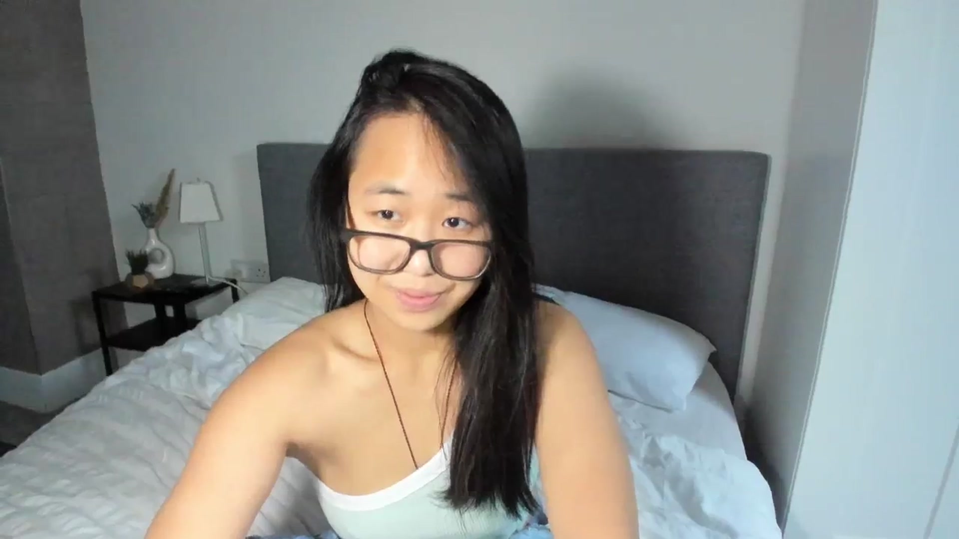 Gallery image thumbnail from NaughtyGigi's myfreecams stream on, 12/19/2023, 15:40 image 14 of 20