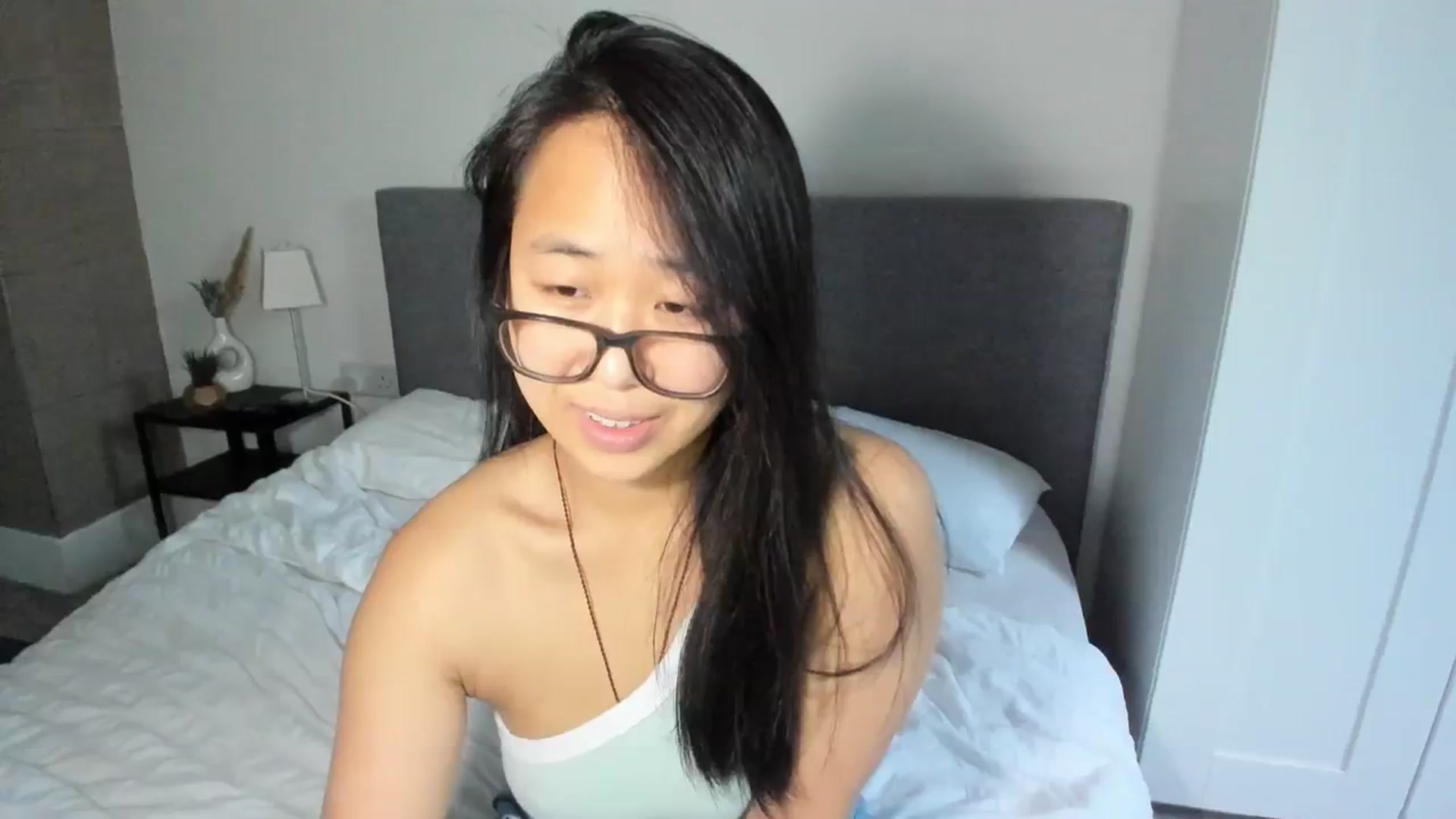 Gallery image thumbnail from NaughtyGigi's myfreecams stream on, 12/19/2023, 15:40 image 17 of 20