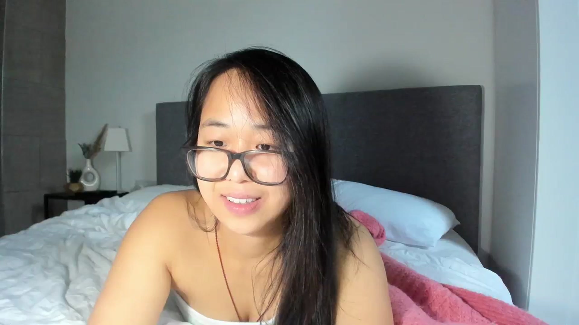 Gallery image thumbnail from NaughtyGigi's myfreecams stream on, 12/19/2023, 15:40 image 11 of 20