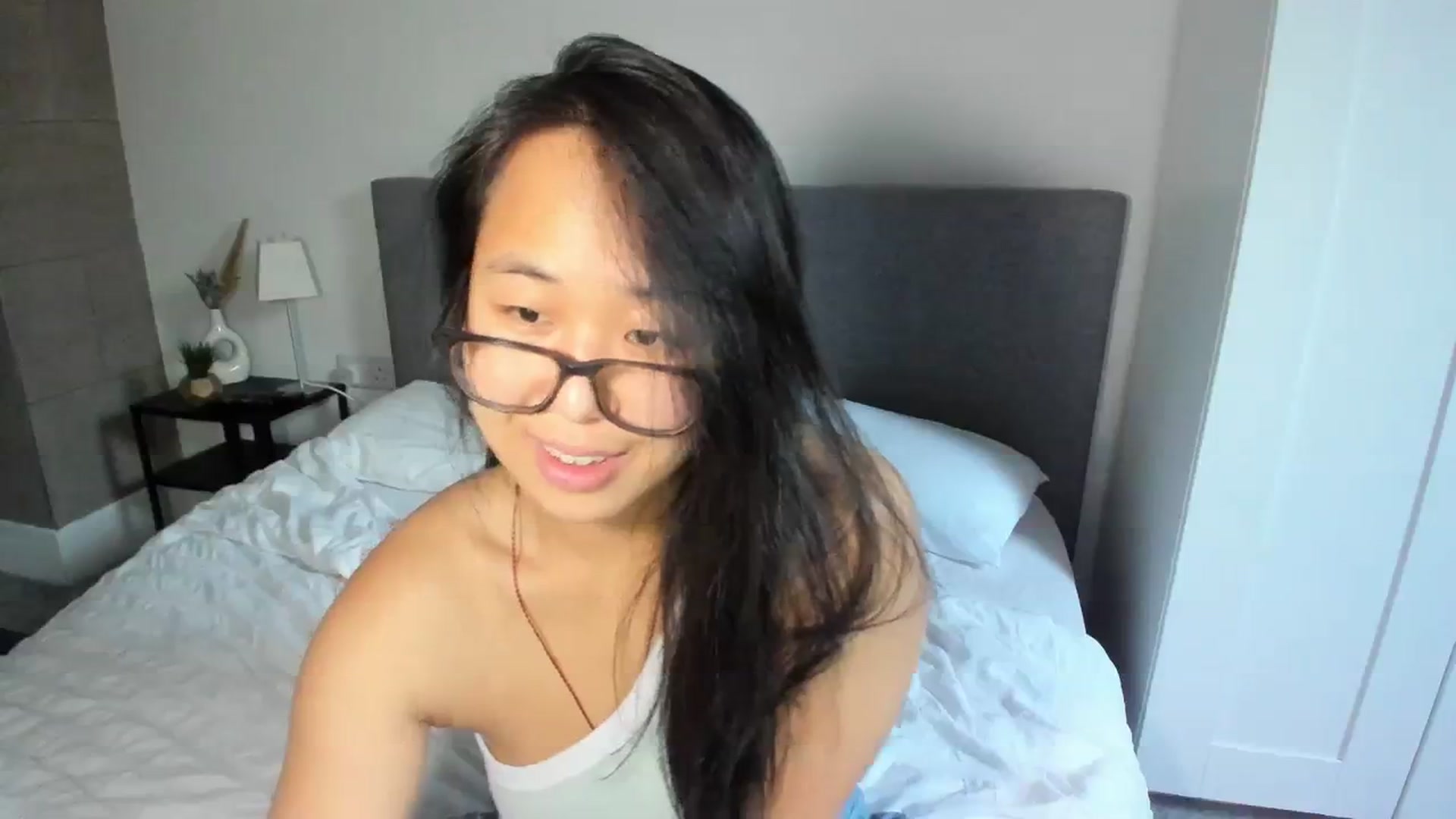 Gallery image thumbnail from NaughtyGigi's myfreecams stream on, 12/19/2023, 15:40 image 20 of 20