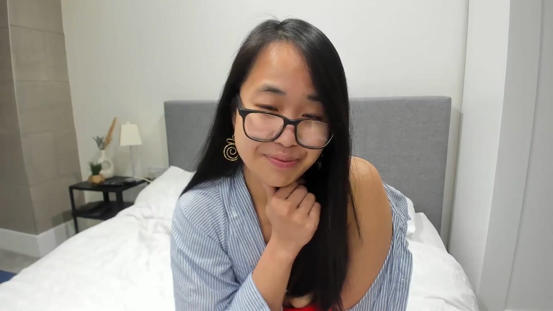 Gallery image thumbnail from NaughtyGigi's myfreecams stream on, 12/31/2023, 20:33 image 10 of 20