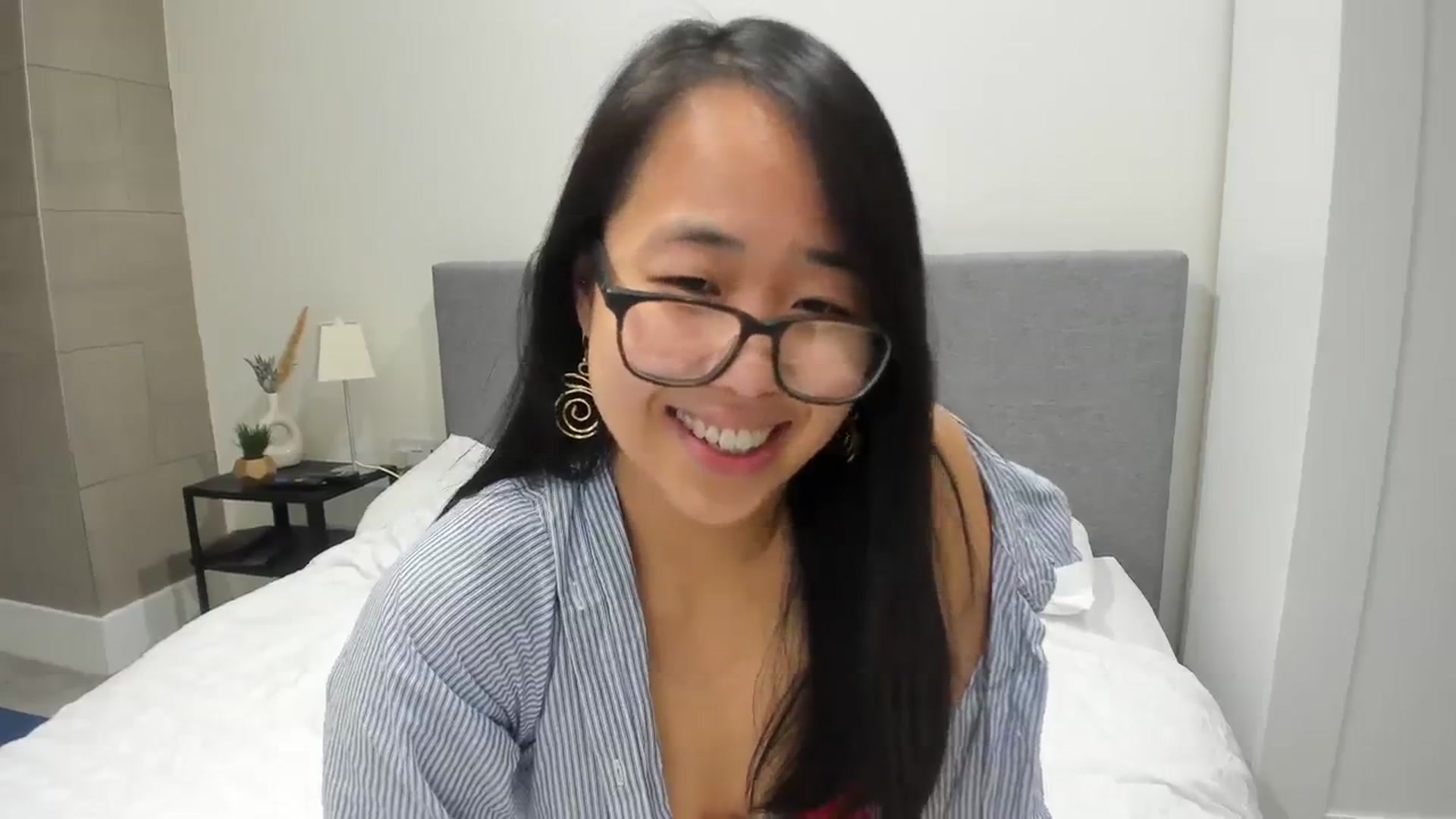 Gallery image thumbnail from NaughtyGigi's myfreecams stream on, 12/31/2023, 20:33 image 6 of 20