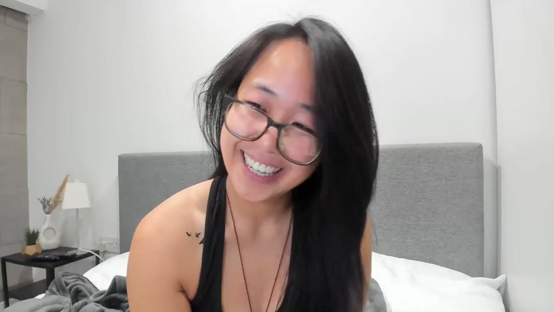 Gallery image thumbnail from NaughtyGigi's myfreecams stream on, 02/08/2024, 16:30 image 3 of 20