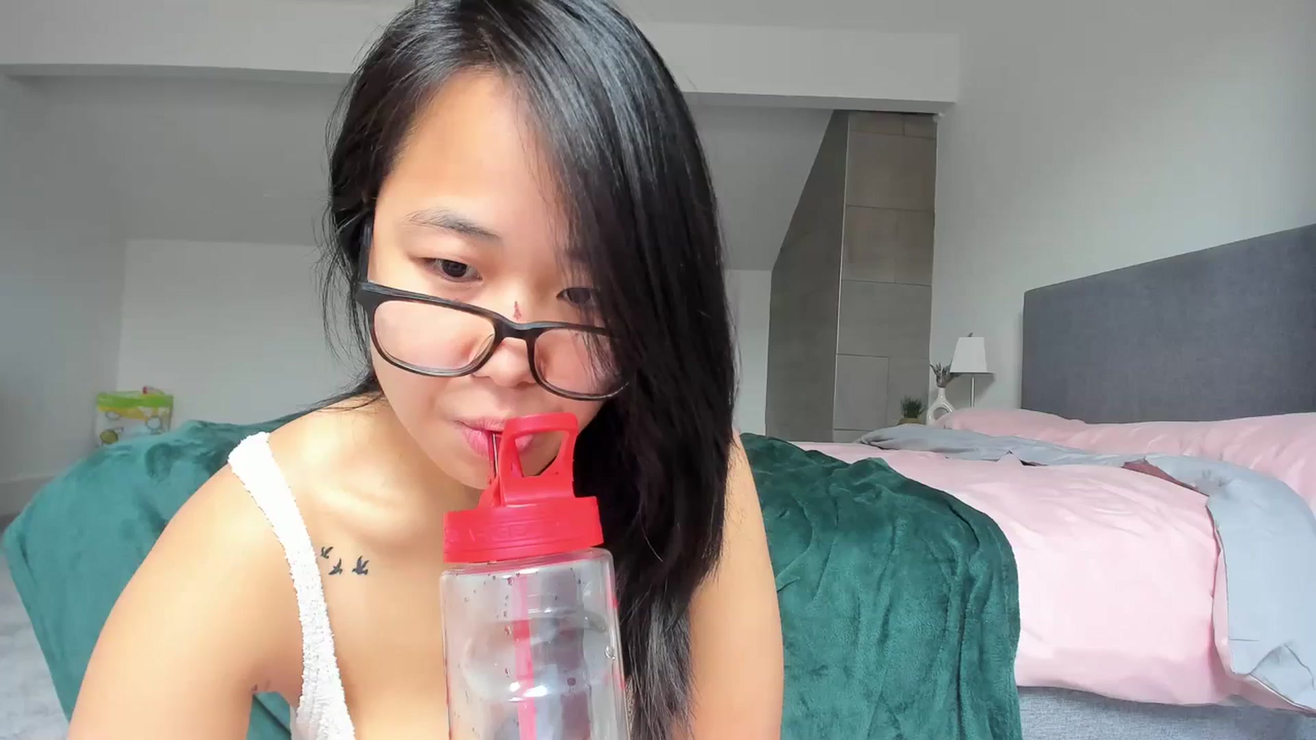 Gallery image thumbnail from NaughtyGigi's myfreecams stream on, 03/14/2024, 15:27 image 1 of 20
