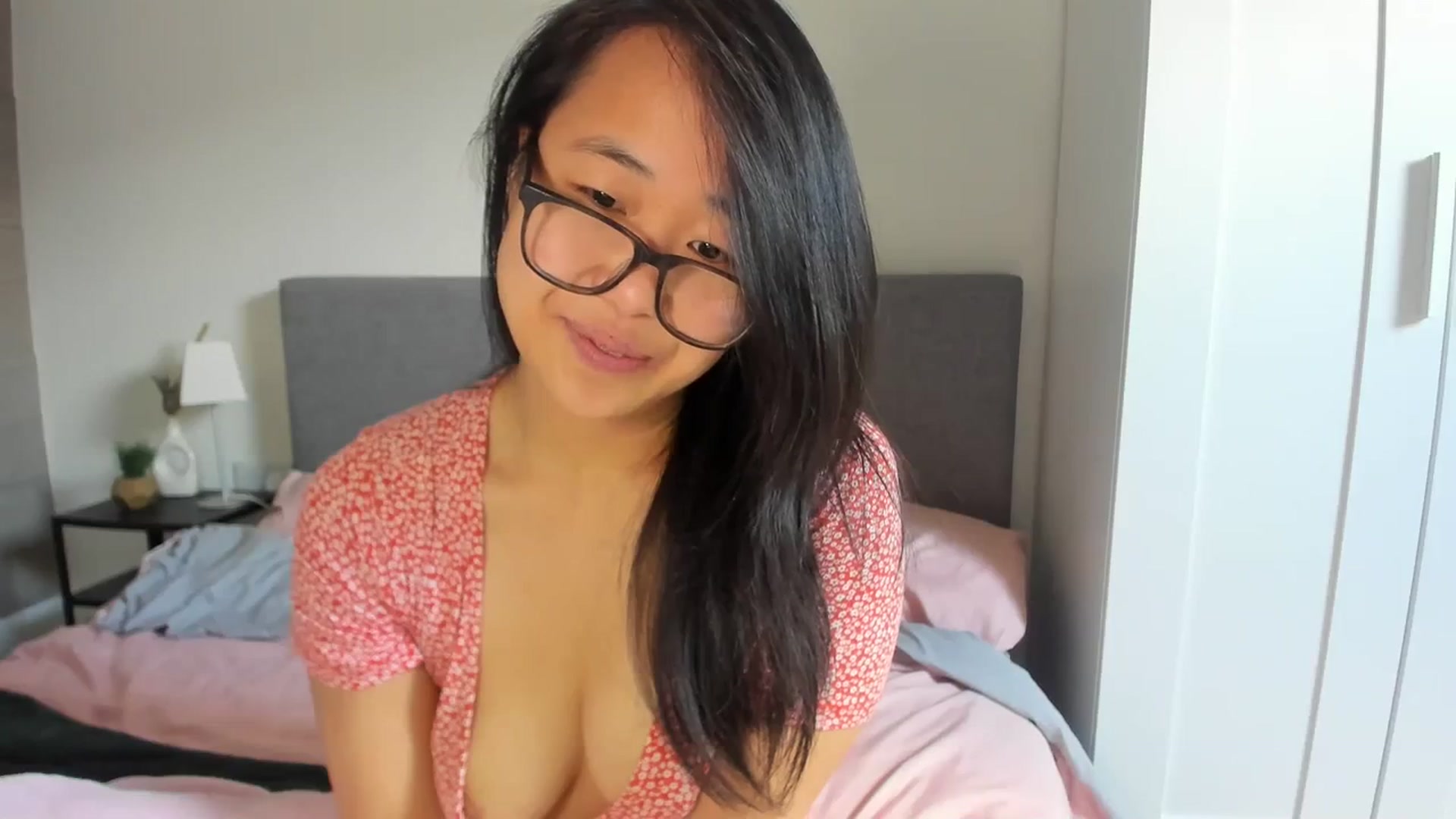 Gallery image thumbnail from NaughtyGigi's myfreecams stream on, 04/02/2024, 13:38 image 2 of 20