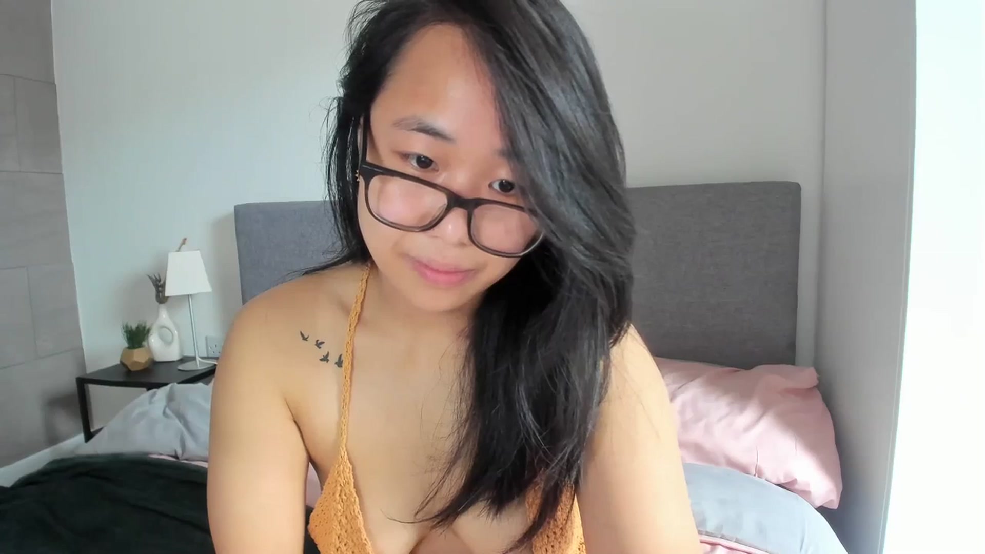 Gallery image thumbnail from NaughtyGigi's myfreecams stream on, 04/05/2024, 14:29 image 19 of 20