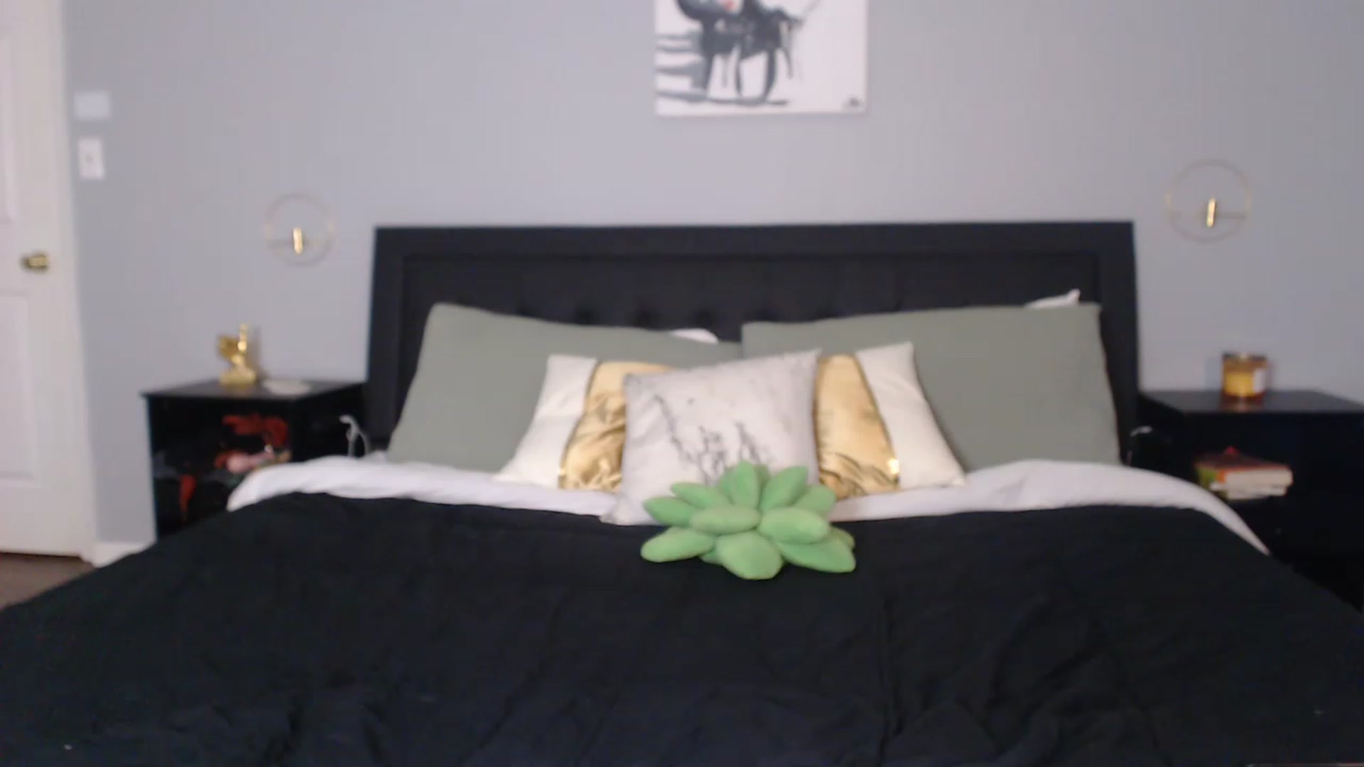 Gallery image thumbnail from NaughtyGinger's myfreecams stream on, 01/29/2023, 17:35 image 12 of 20