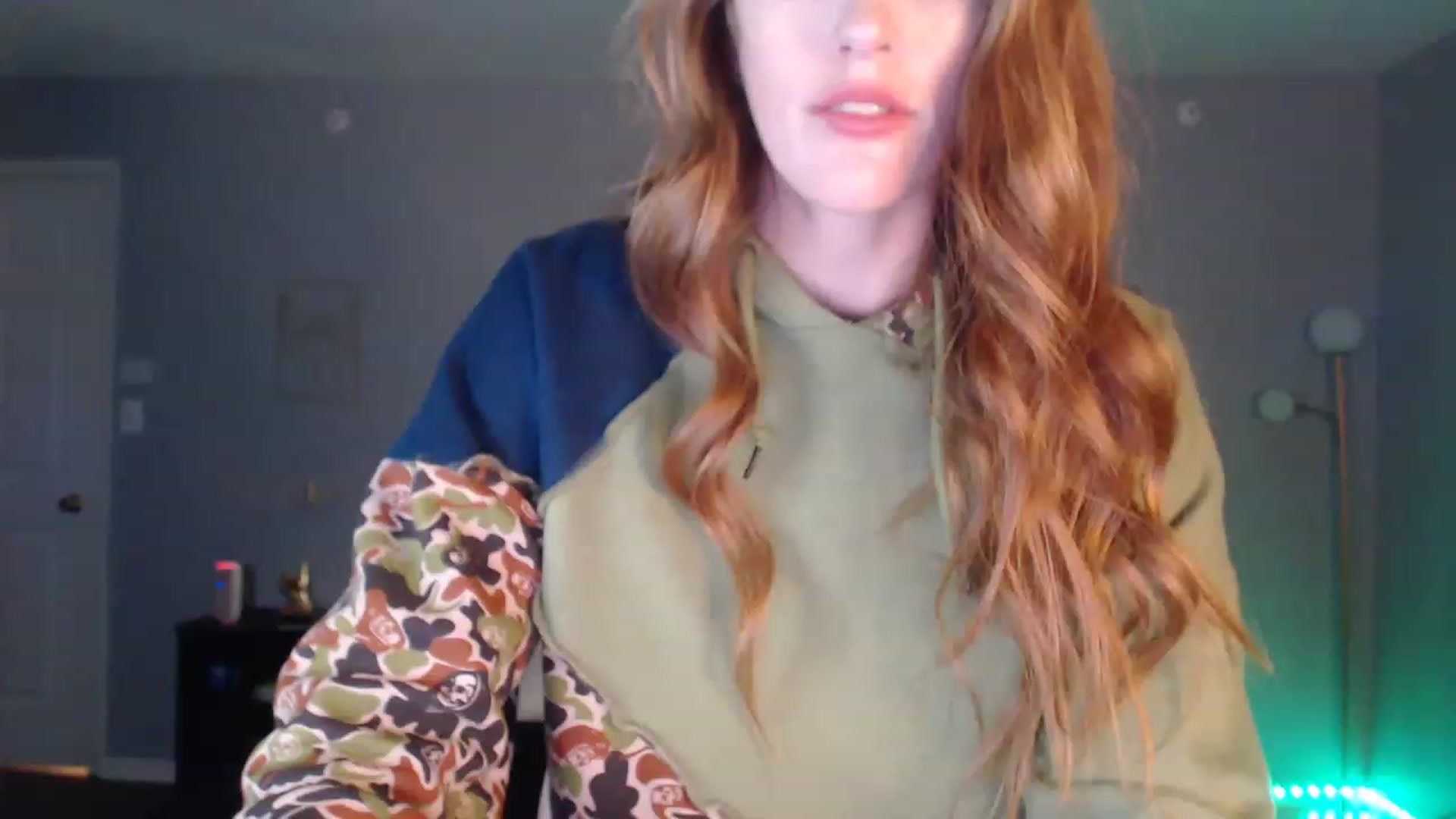 Gallery image thumbnail from NaughtyGinger's myfreecams stream on, 02/26/2023, 08:08 image 3 of 20