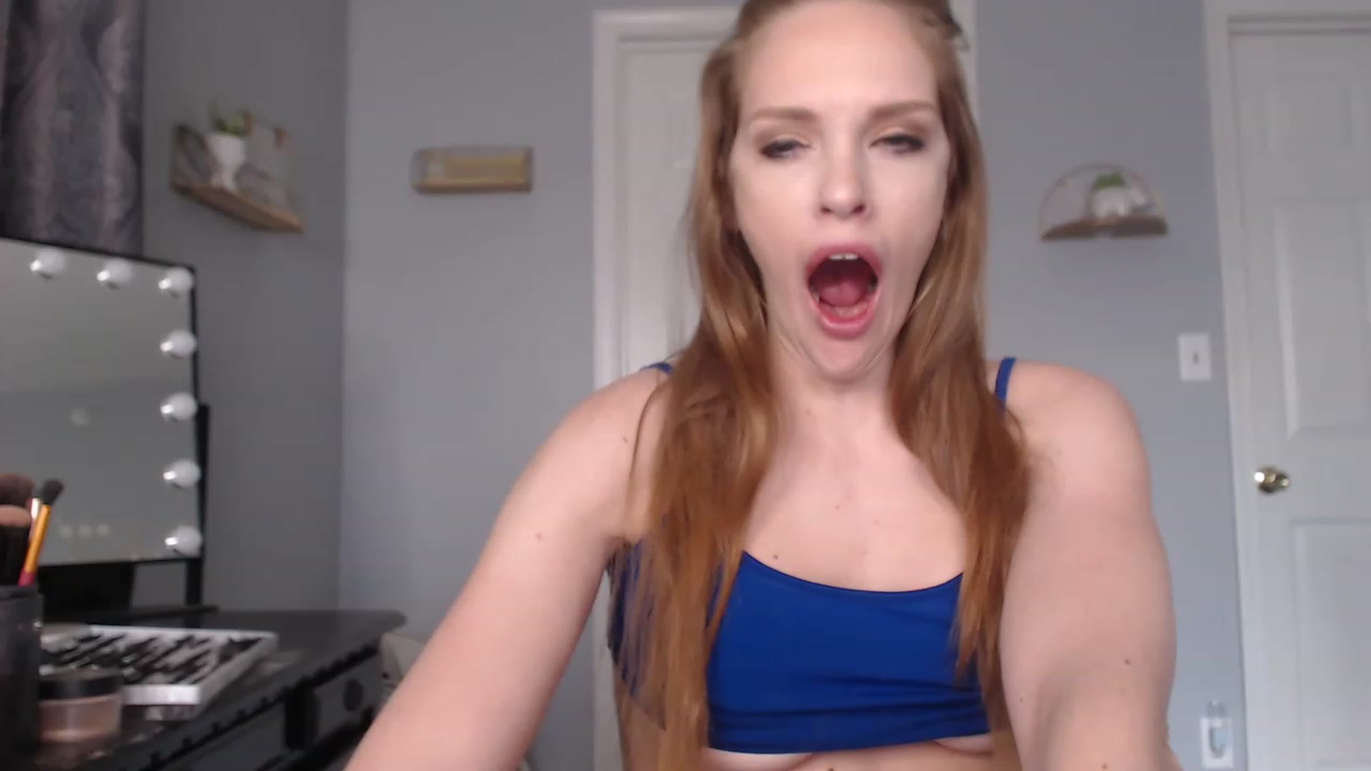 Gallery image thumbnail from NaughtyGinger's myfreecams stream on, 02/26/2023, 20:29 image 10 of 20