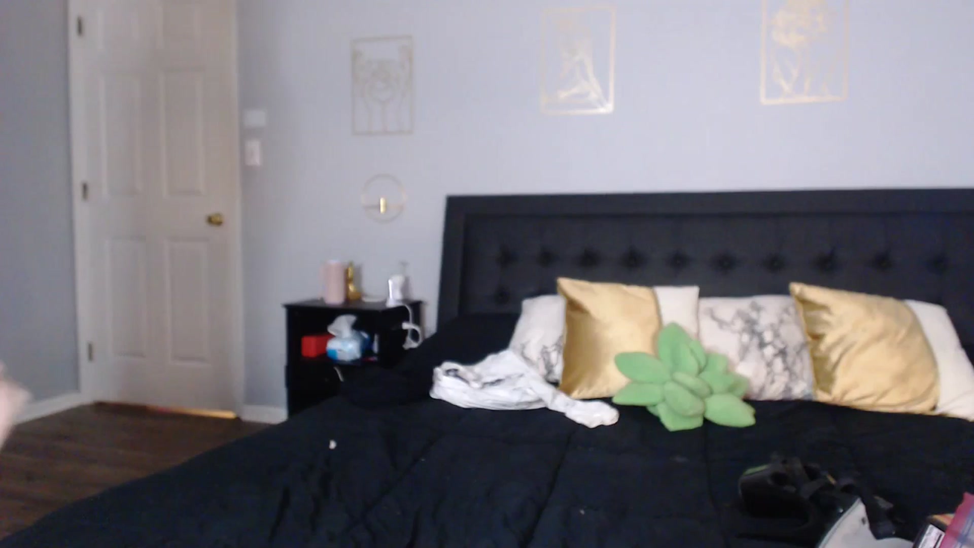 Gallery image thumbnail from NaughtyGinger's myfreecams stream on, 07/12/2023, 15:32 image 18 of 20