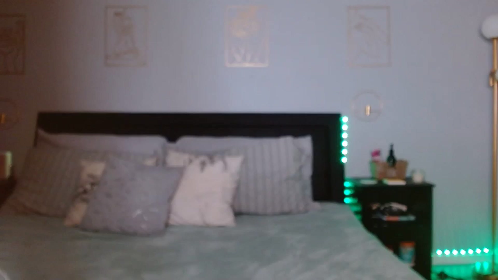 Gallery image thumbnail from NaughtyGinger's myfreecams stream on, 01/02/2024, 05:08 image 1 of 20