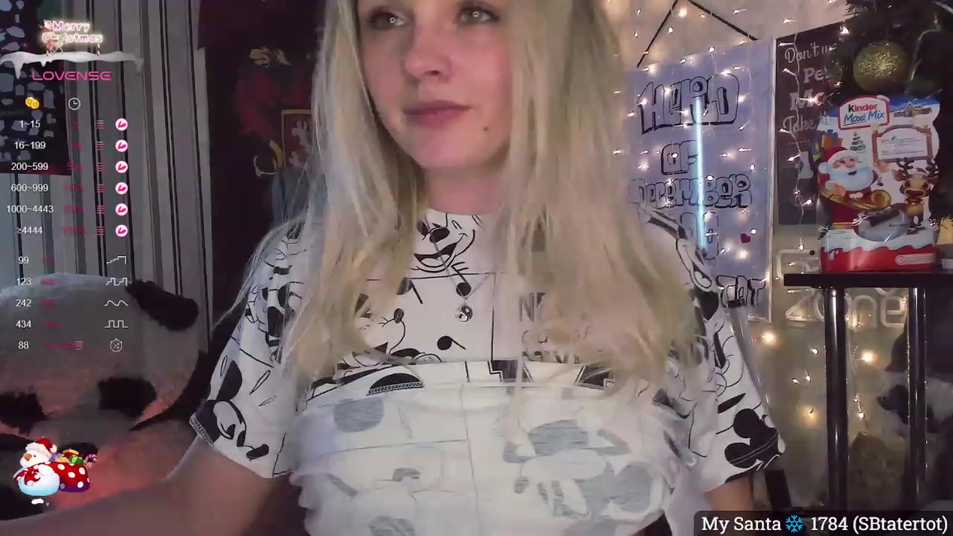 Gallery image thumbnail from NaughtyKitten's myfreecams stream on, 12/27/2023, 17:15 image 17 of 20
