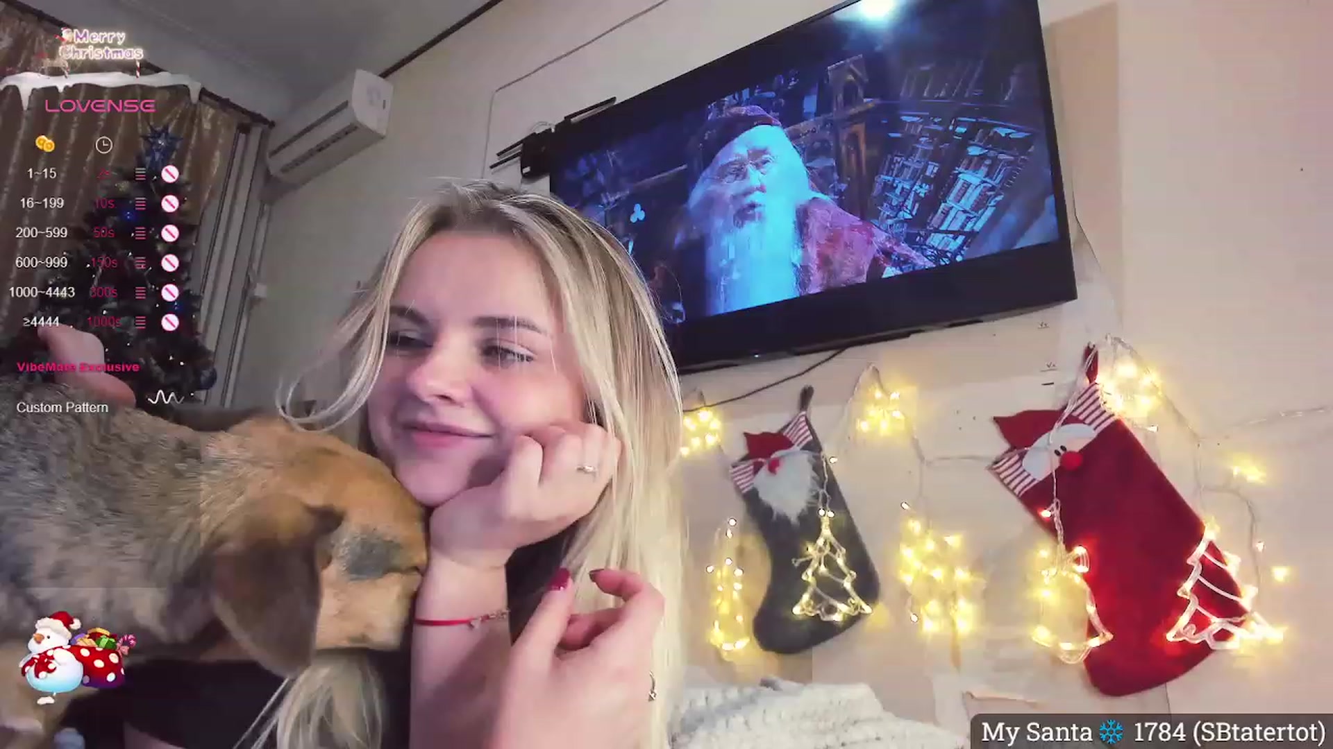 Gallery image thumbnail from NaughtyKitten's myfreecams stream on, 12/27/2023, 21:04 image 12 of 20