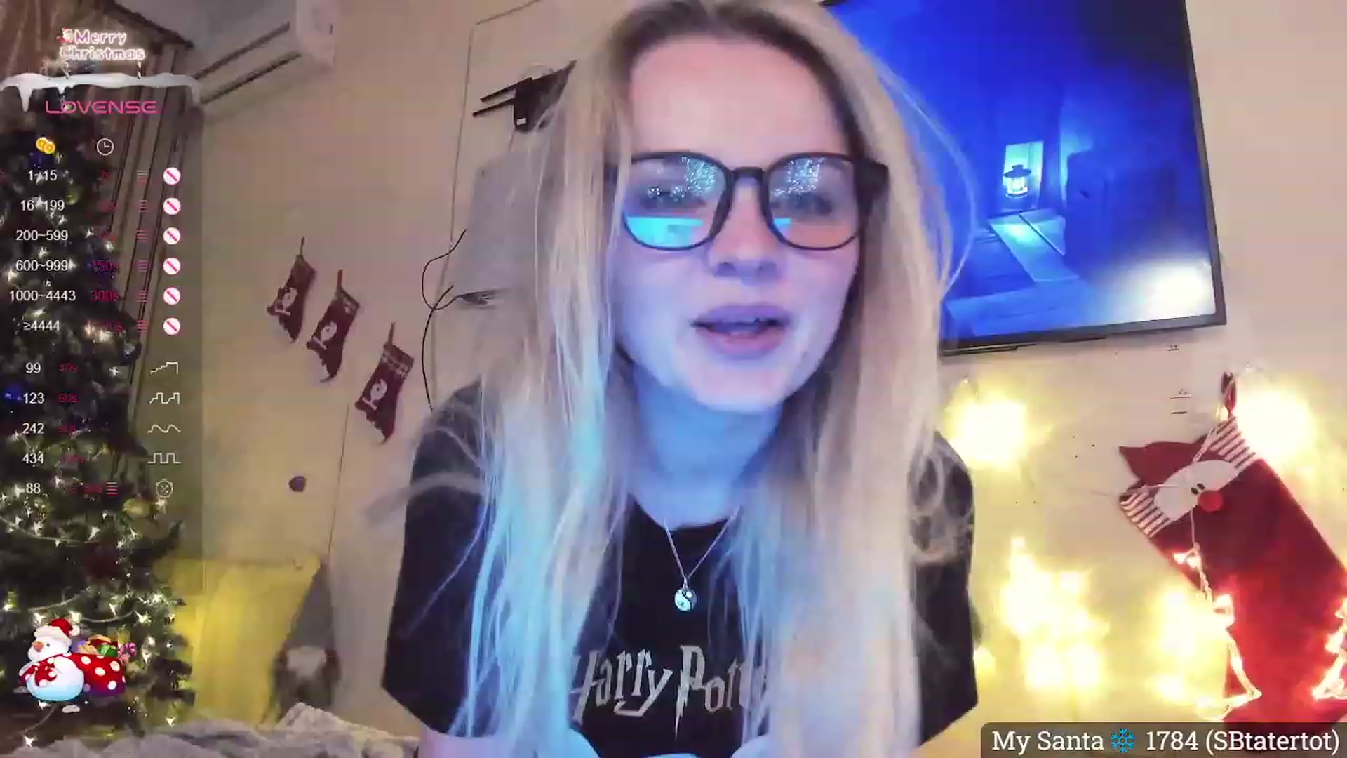 Gallery image thumbnail from NaughtyKitten's myfreecams stream on, 12/27/2023, 21:57 image 11 of 20