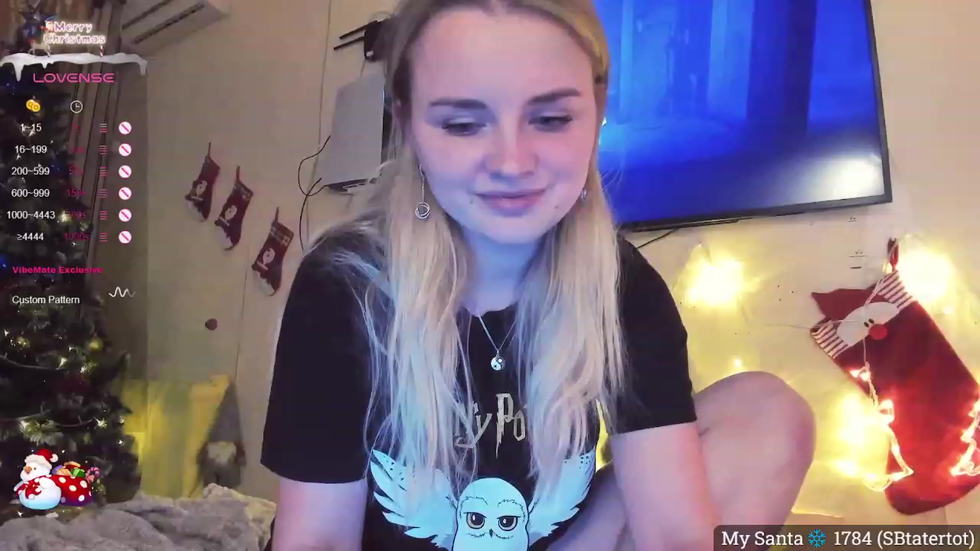 Gallery image thumbnail from NaughtyKitten's myfreecams stream on, 12/27/2023, 21:57 image 15 of 20