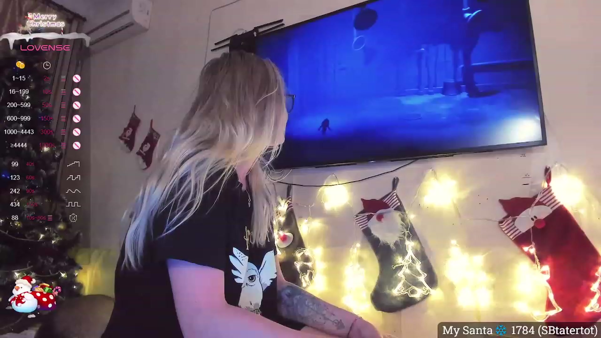 Gallery image thumbnail from NaughtyKitten's myfreecams stream on, 12/27/2023, 21:57 image 10 of 20