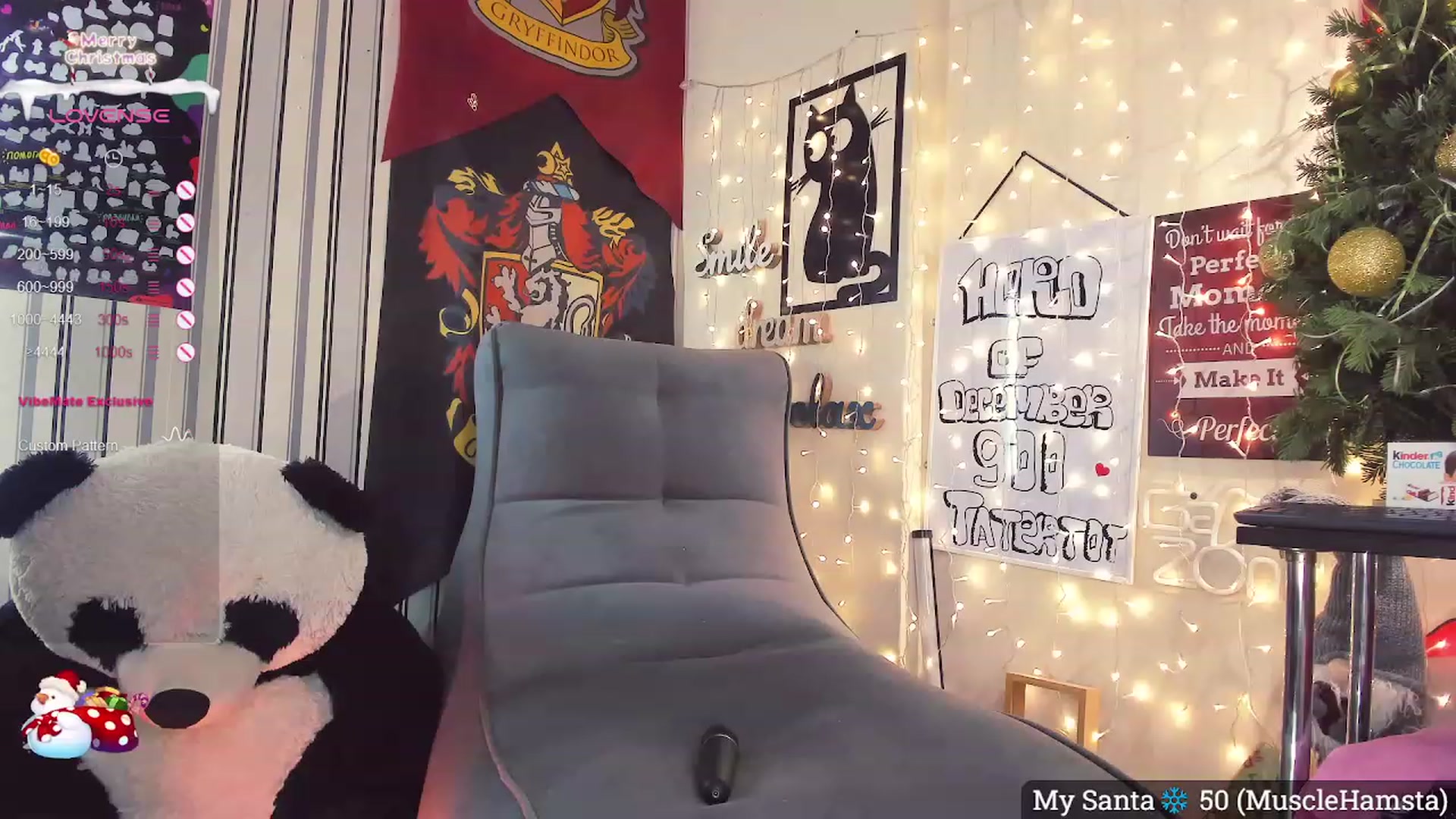 Gallery image thumbnail from NaughtyKitten's myfreecams stream on, 12/28/2023, 18:14 image 7 of 20