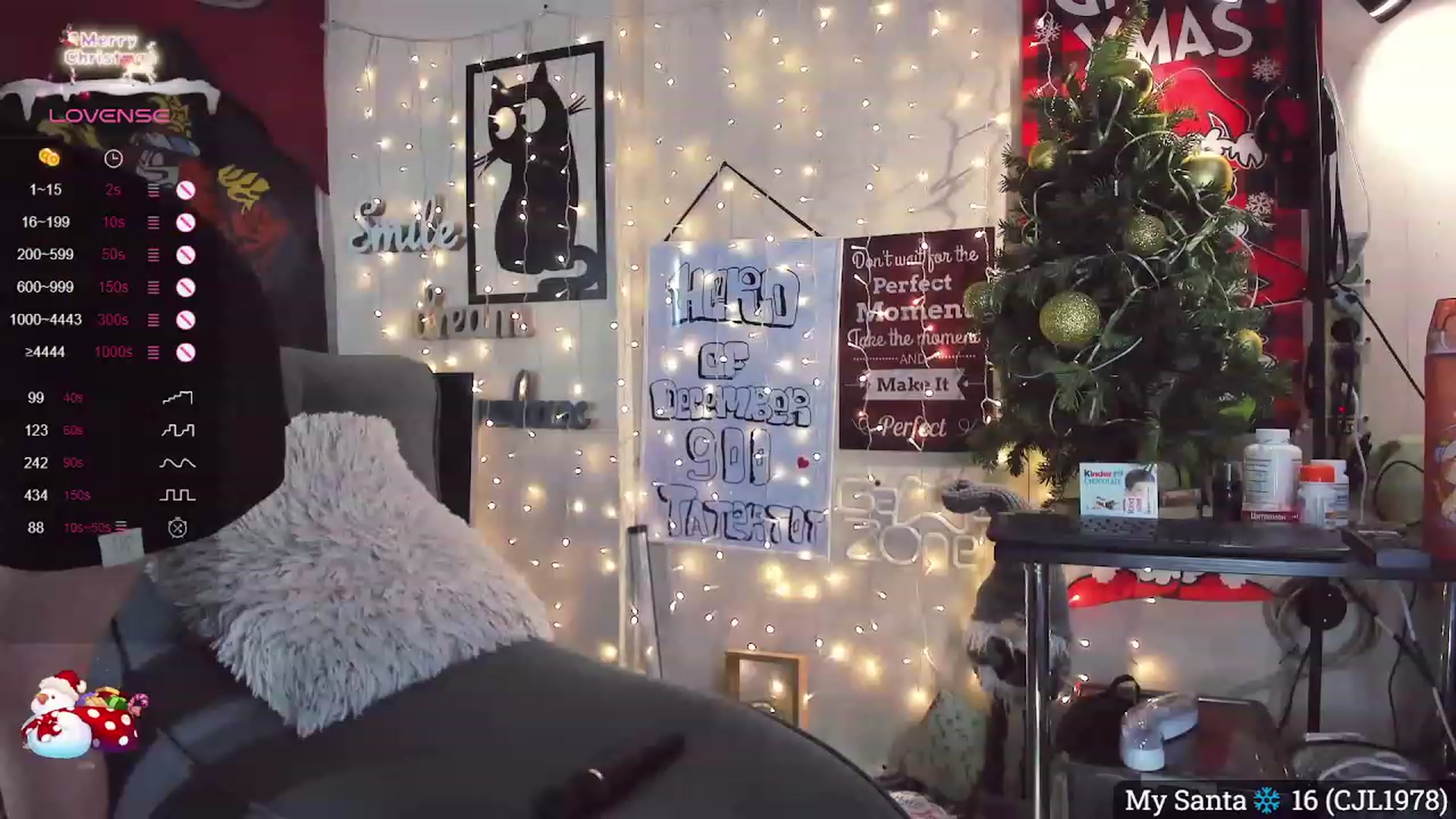 Gallery image thumbnail from NaughtyKitten's myfreecams stream on, 12/28/2023, 18:14 image 1 of 20