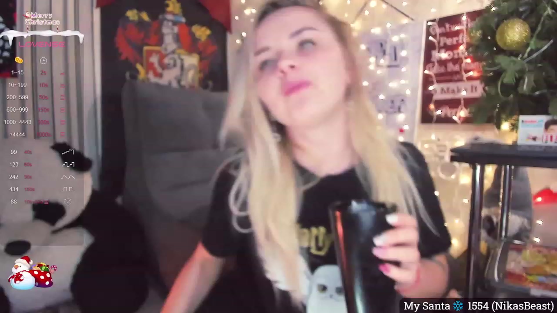 Gallery image thumbnail from NaughtyKitten's myfreecams stream on, 12/28/2023, 21:35 image 11 of 20