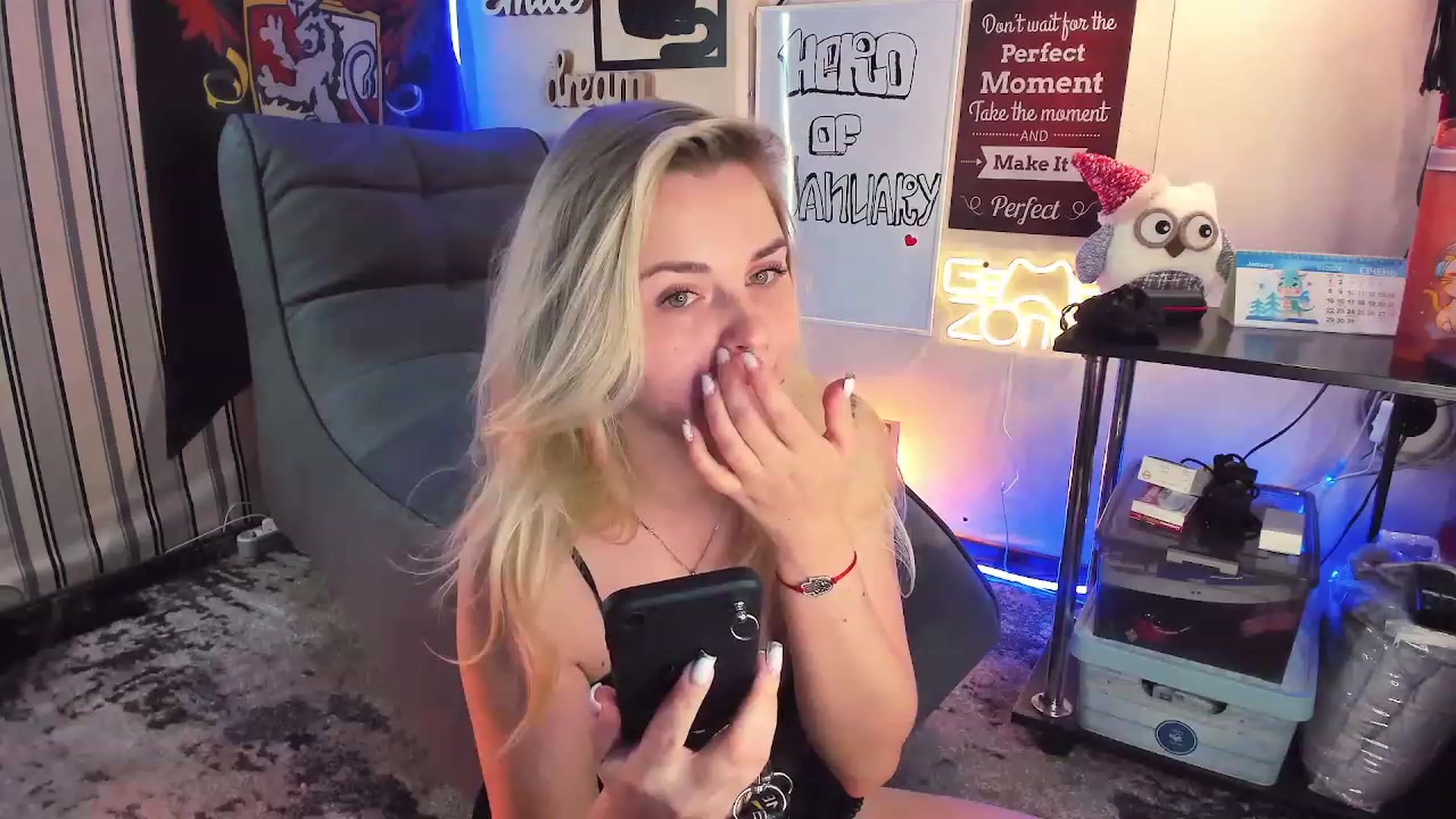 Gallery image thumbnail from NaughtyKitten's myfreecams stream on, 01/05/2024, 17:21 image 6 of 20