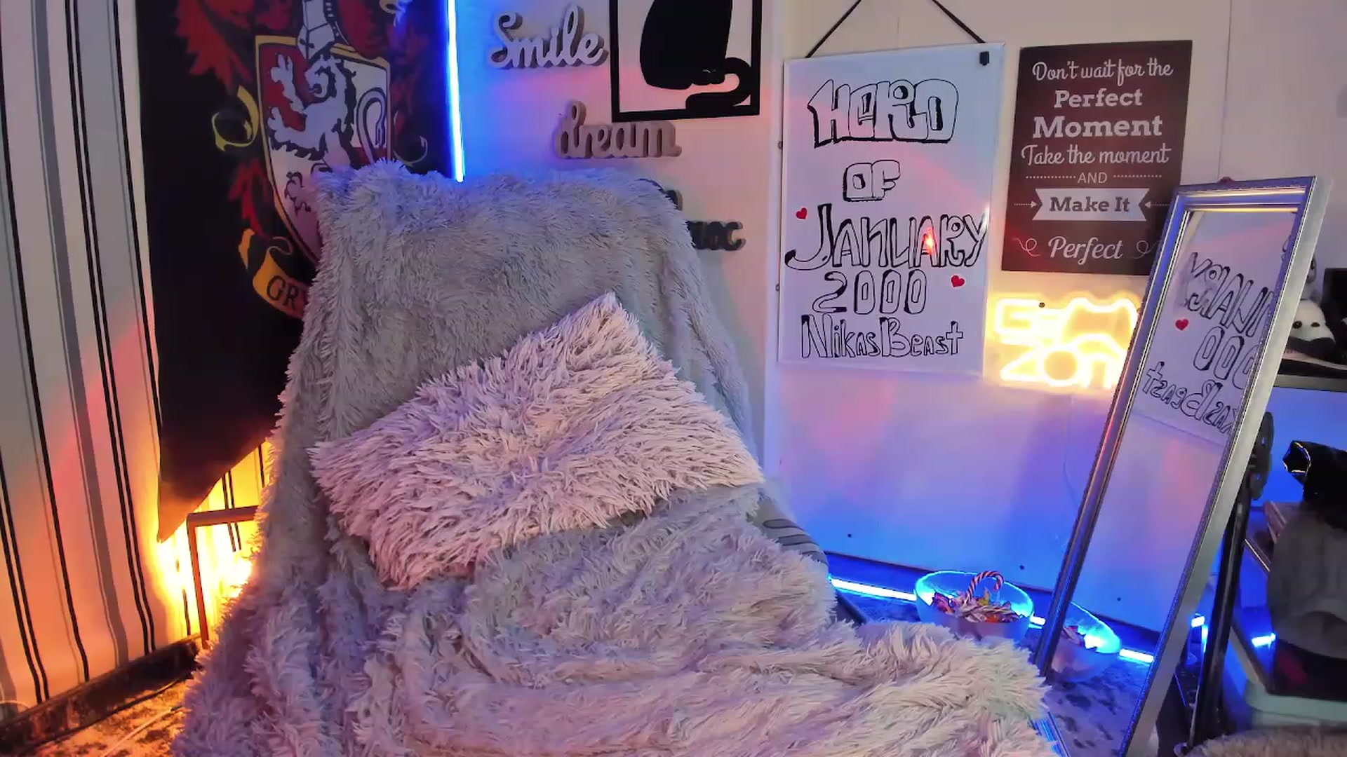 Gallery image thumbnail from NaughtyKitten's myfreecams stream on, 01/23/2024, 17:59 image 19 of 20