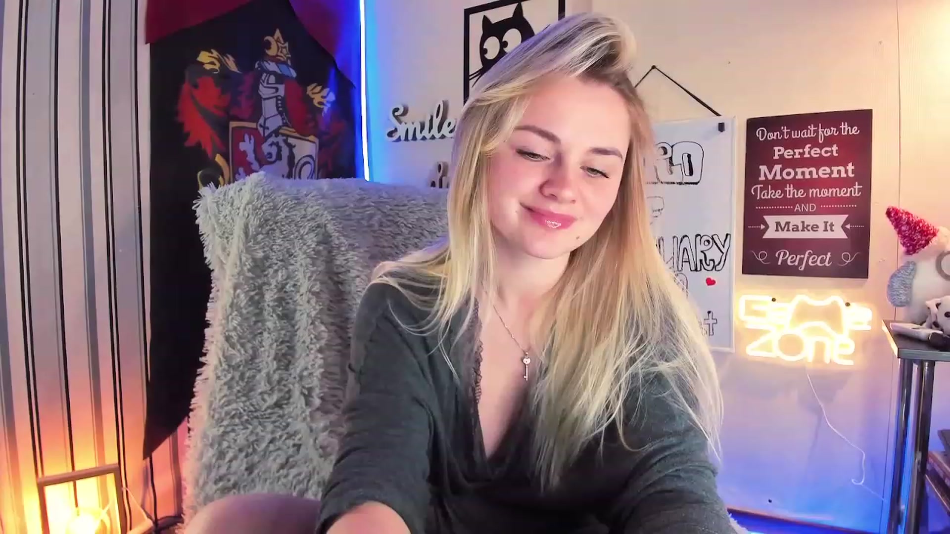 Gallery image thumbnail from NaughtyKitten's myfreecams stream on, 01/25/2024, 12:17 image 5 of 20