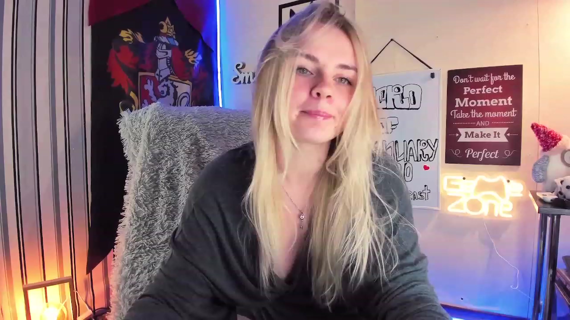 Gallery image thumbnail from NaughtyKitten's myfreecams stream on, 01/25/2024, 12:17 image 2 of 20