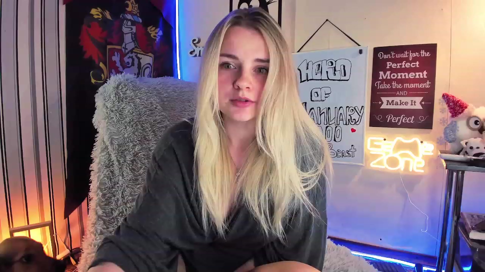 Gallery image thumbnail from NaughtyKitten's myfreecams stream on, 01/25/2024, 13:13 image 9 of 20