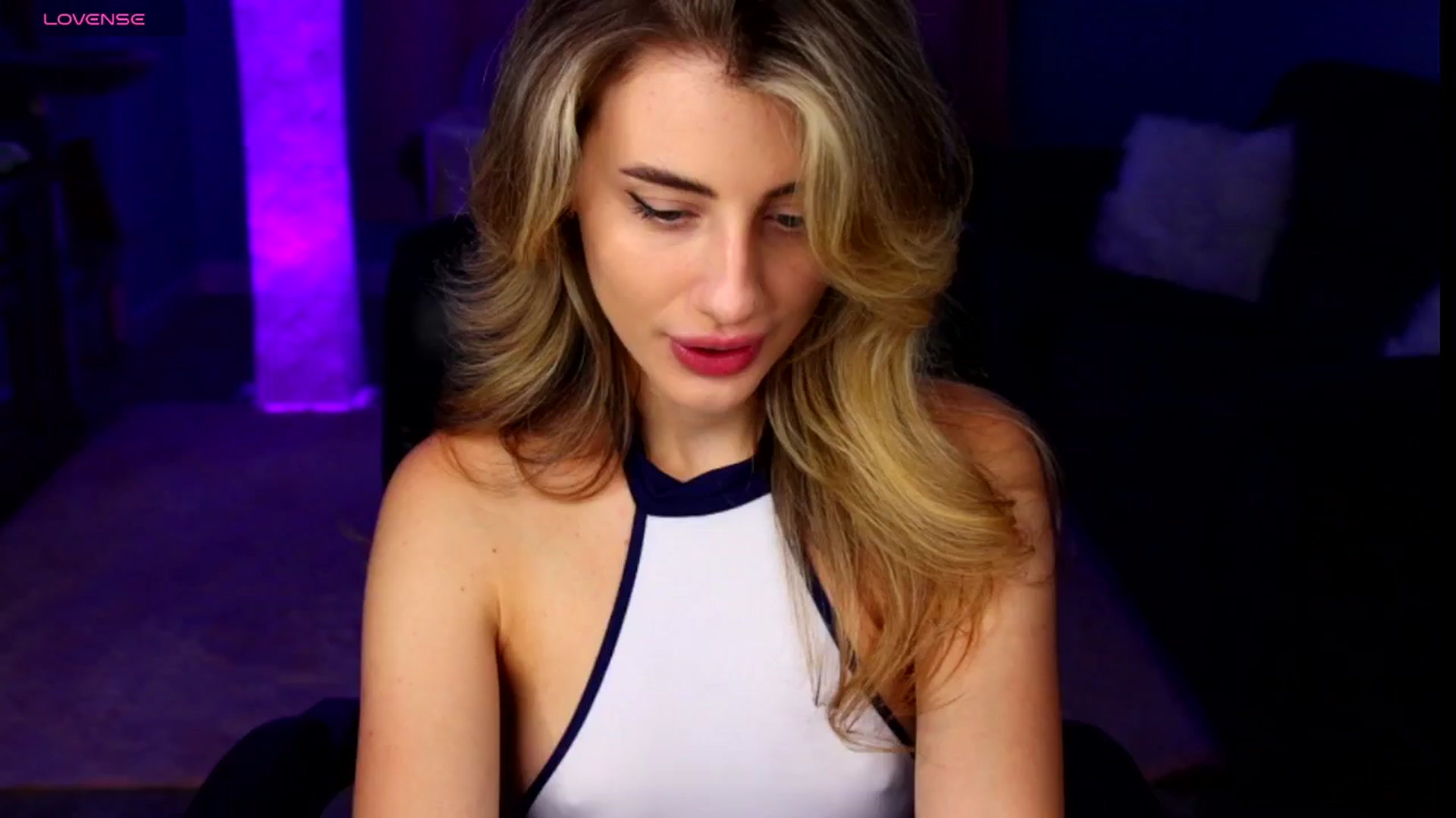Gallery image thumbnail from NaughtyKitty7's myfreecams stream on, 07/17/2024, 15:51 image 2 of 20
