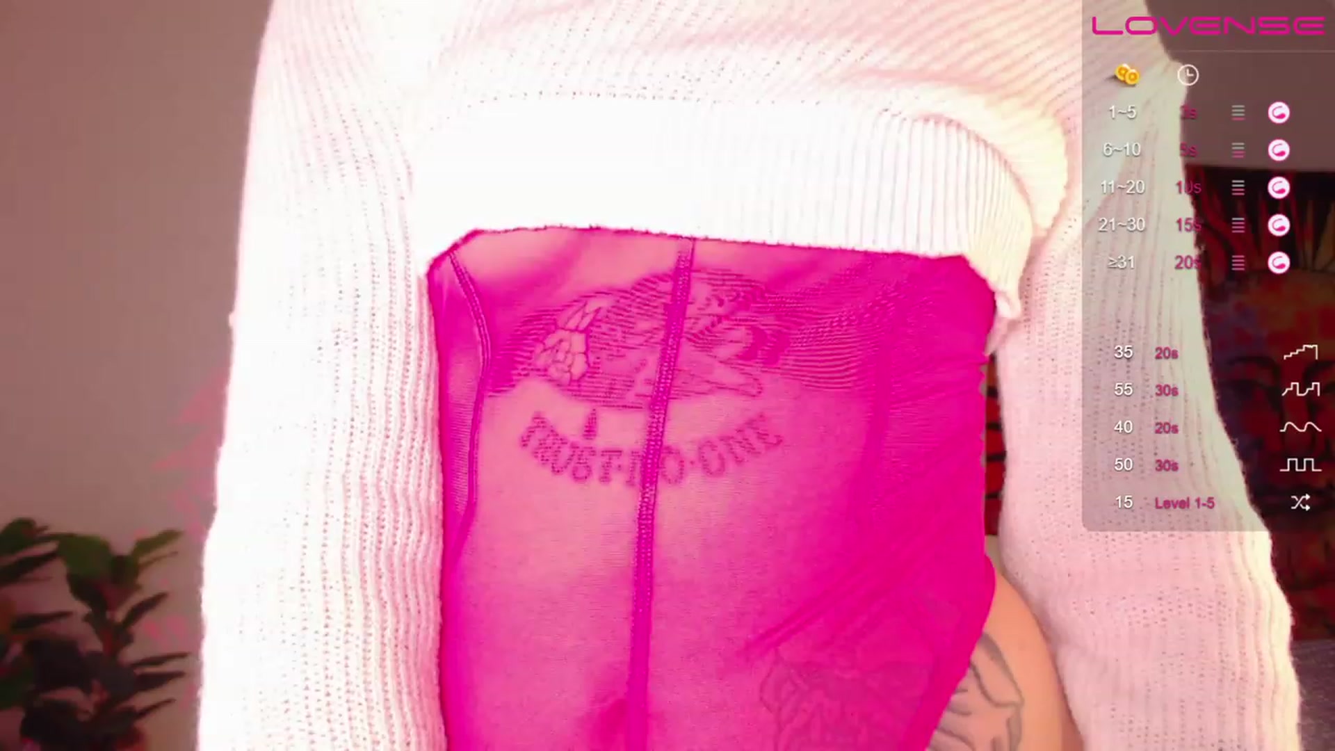 Gallery image thumbnail from NaughtyLoki's myfreecams stream on, 12/11/2022, 21:53 image 5 of 20