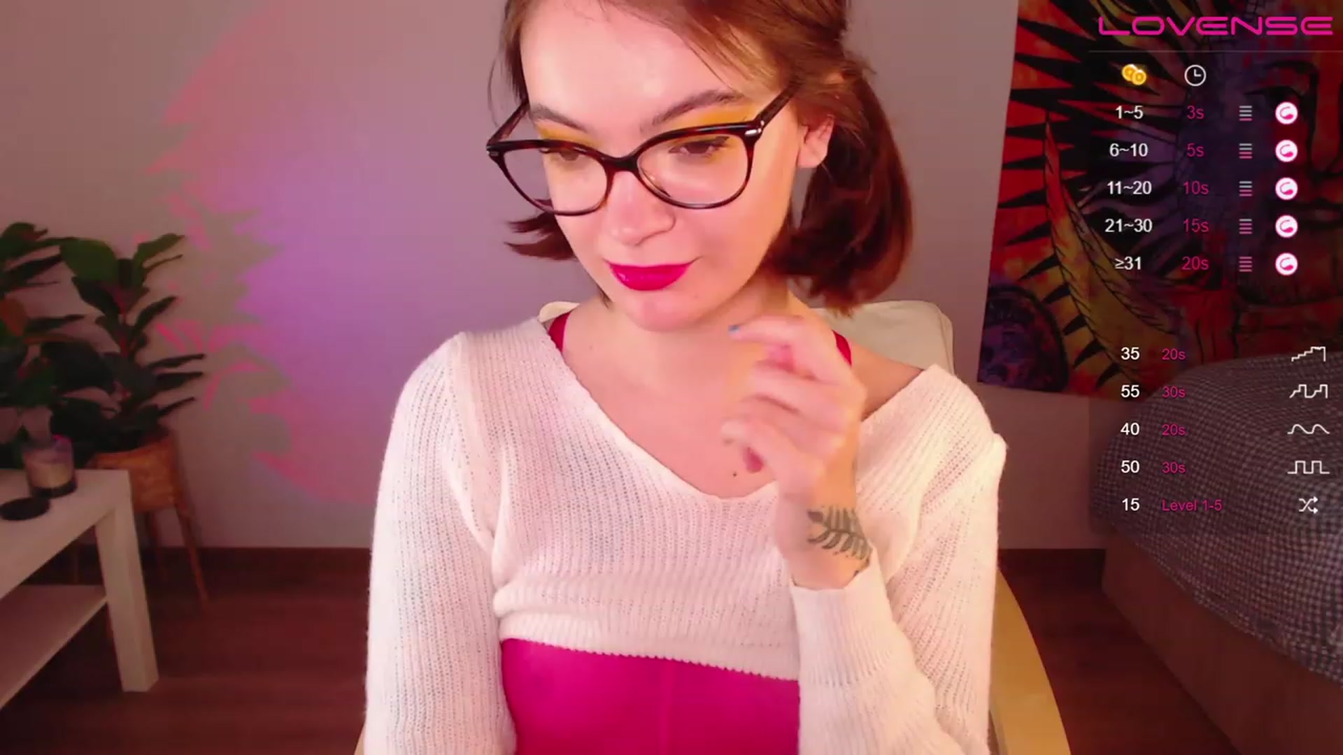 Gallery image thumbnail from NaughtyLoki's myfreecams stream on, 12/11/2022, 21:53 image 6 of 20