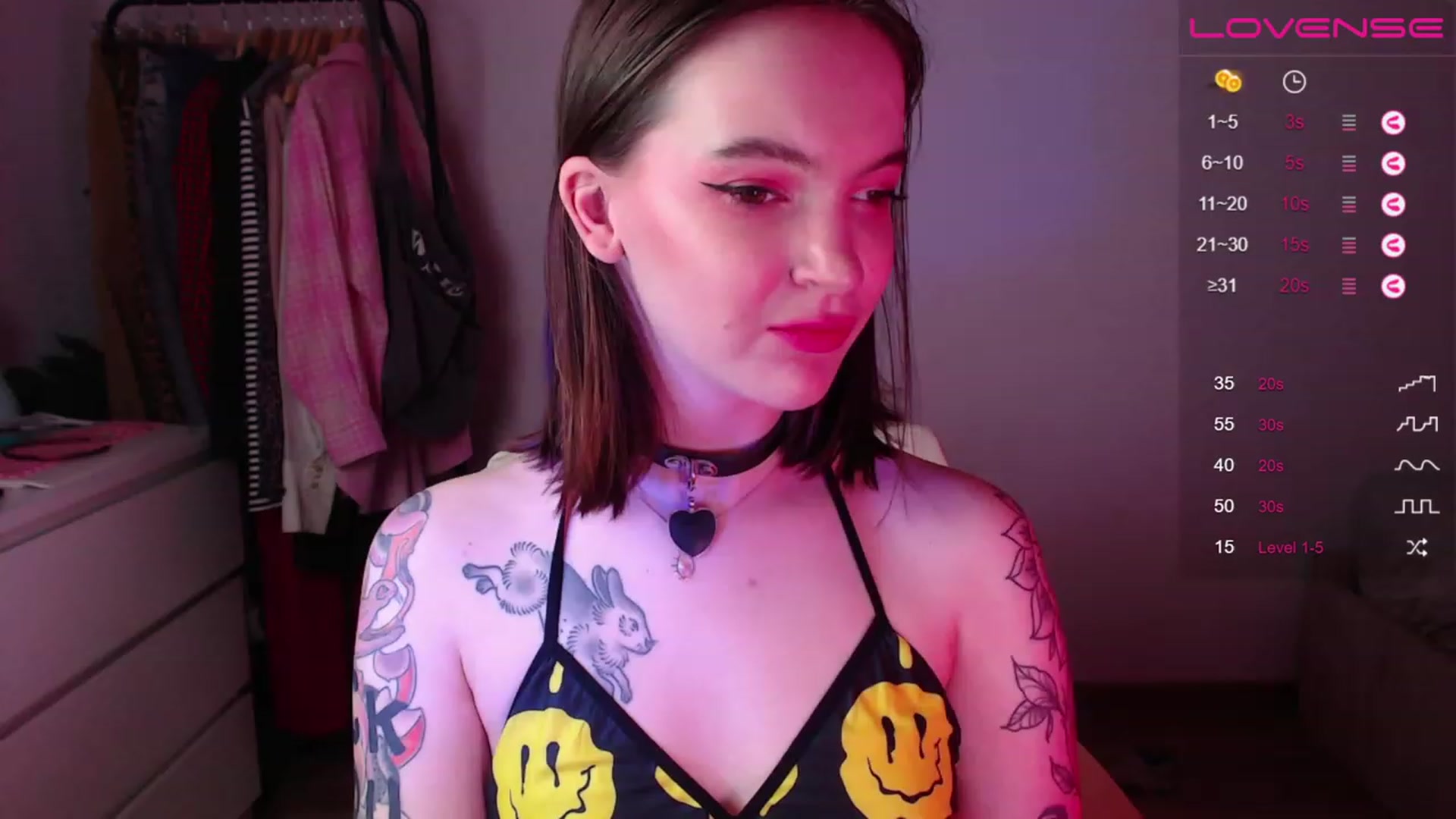 Gallery image thumbnail from NaughtyLoki's myfreecams stream on, 01/19/2023, 24:45 image 4 of 20