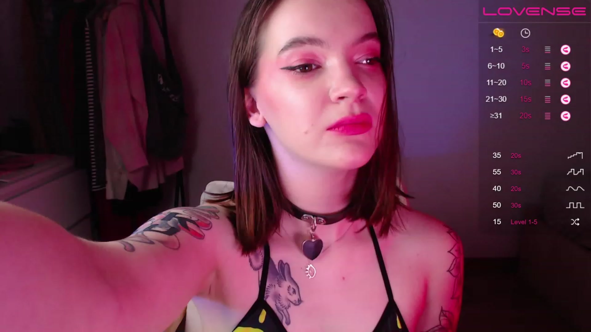 Gallery image thumbnail from NaughtyLoki's myfreecams stream on, 01/19/2023, 24:45 image 1 of 20