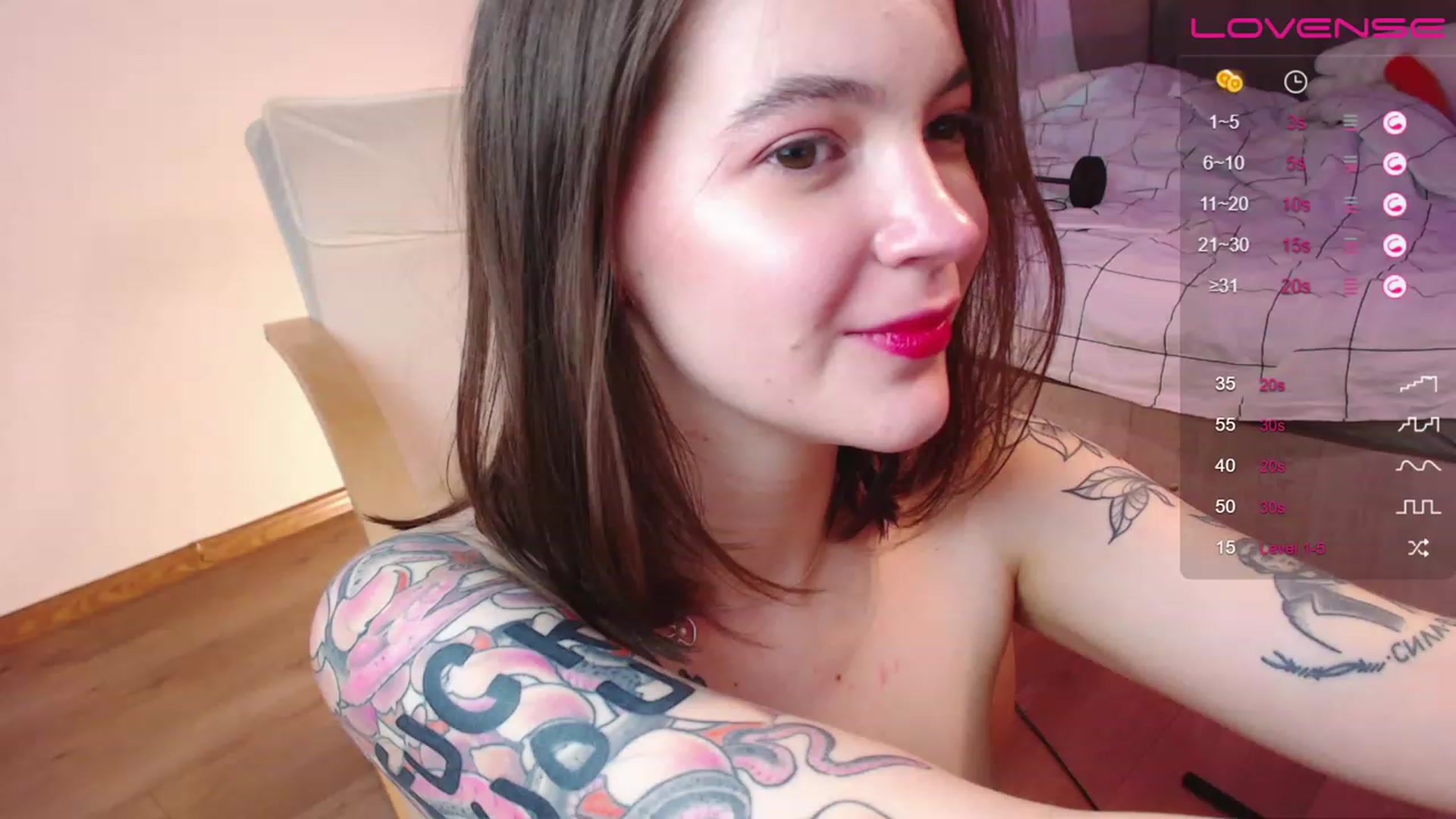 Gallery image thumbnail from NaughtyLoki's myfreecams stream on, 01/31/2023, 22:21 image 10 of 20