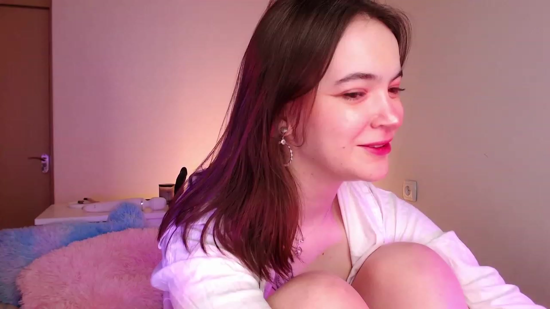 Gallery image thumbnail from NaughtyLoki's myfreecams stream on, 04/12/2023, 20:28 image 20 of 20