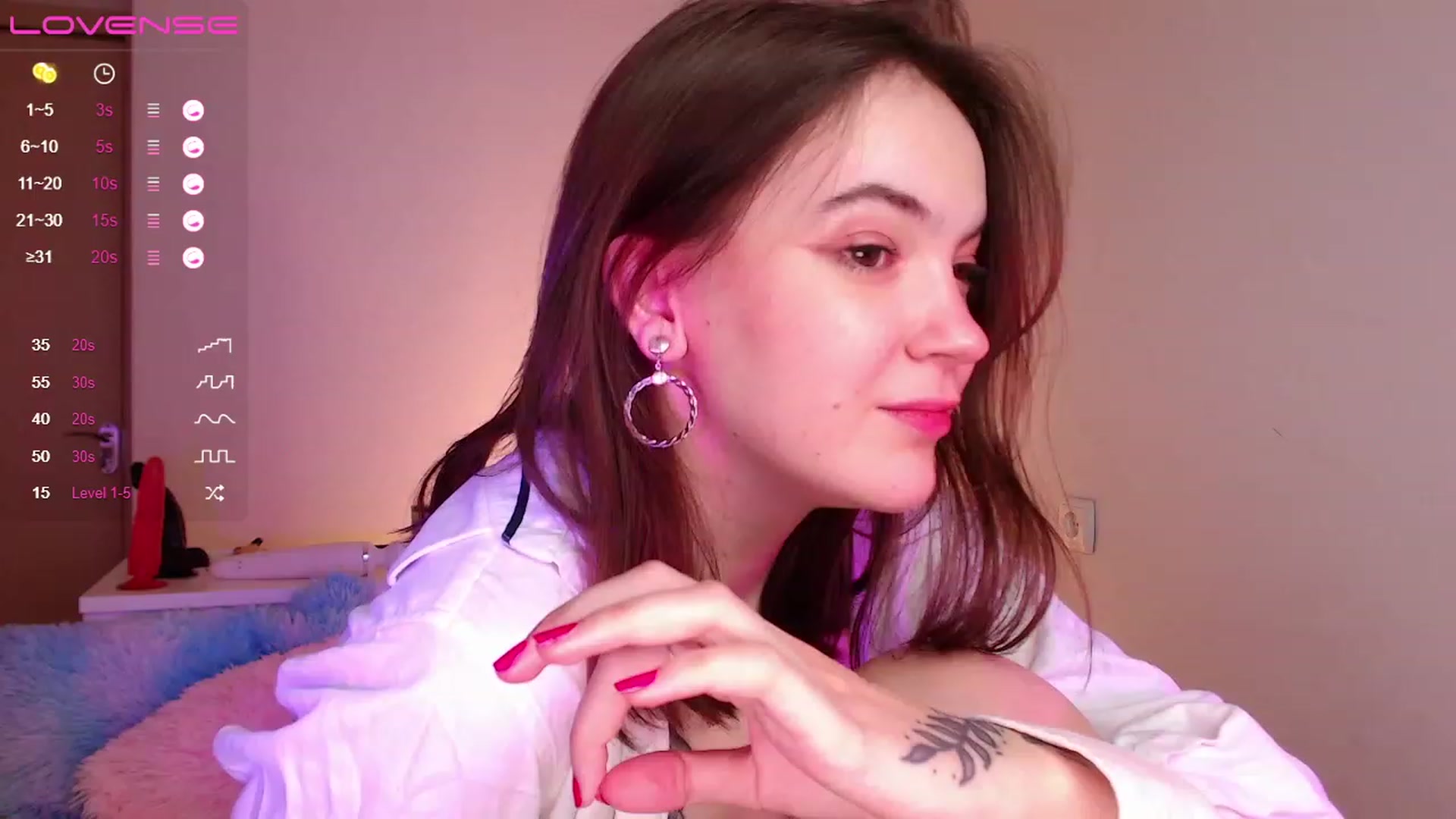 Gallery image thumbnail from NaughtyLoki's myfreecams stream on, 04/12/2023, 21:38 image 5 of 20