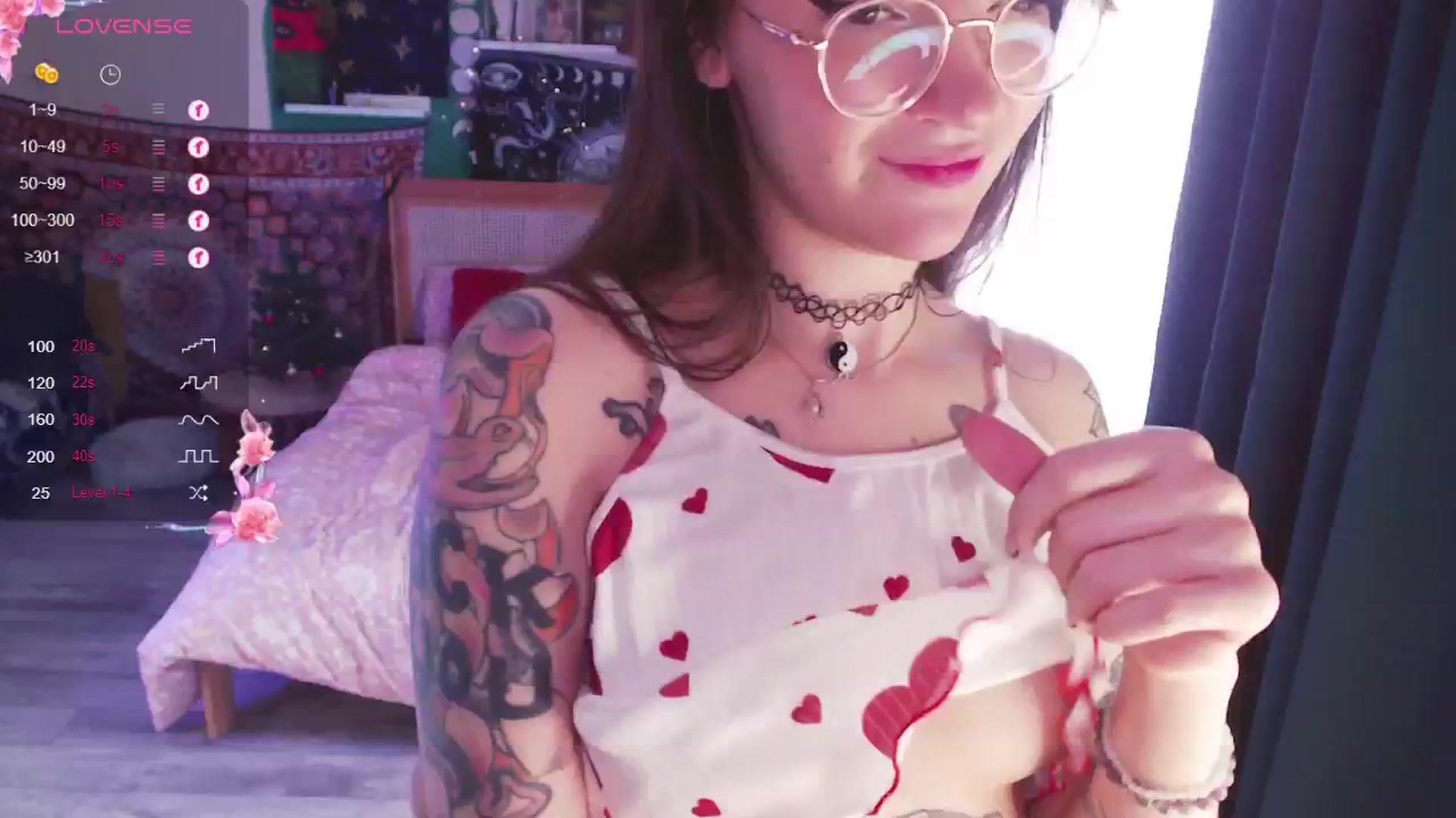 Gallery image thumbnail from NaughtyLoki's myfreecams stream on, 01/03/2025, 09:15 image 20 of 20