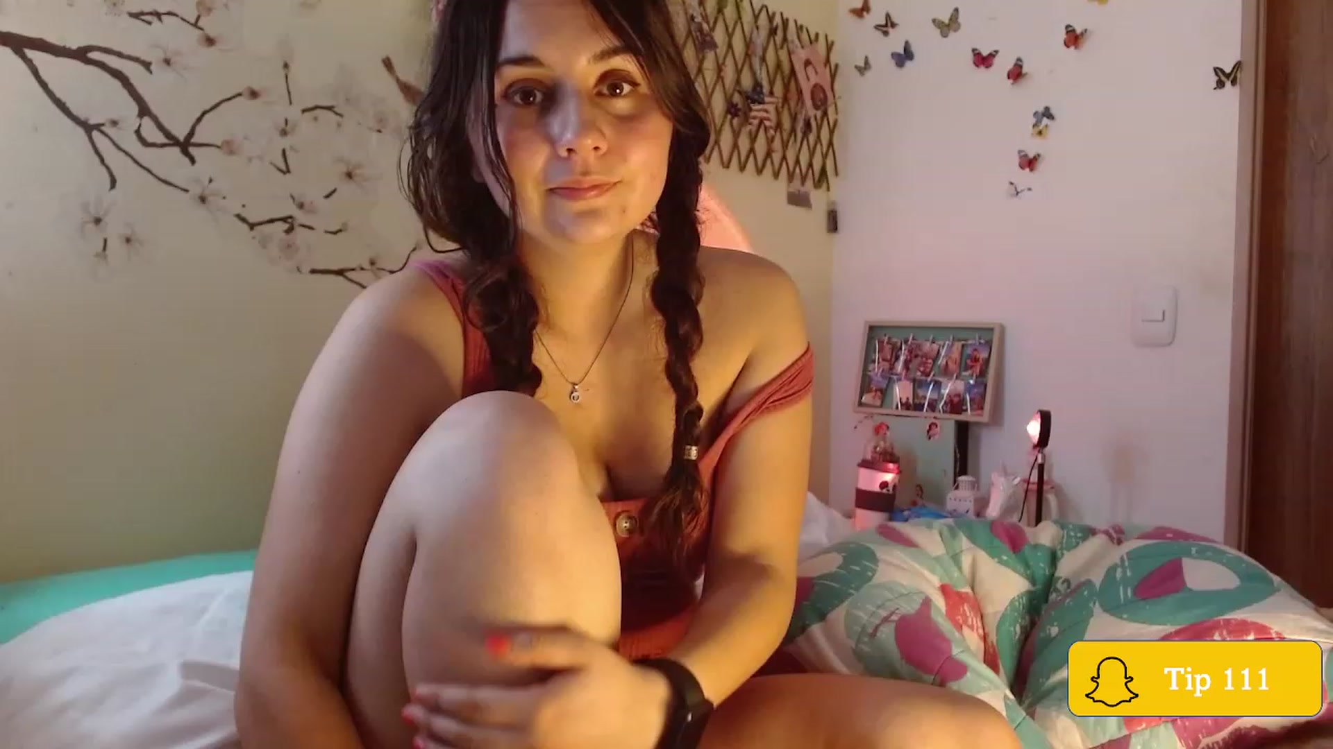 Gallery image thumbnail from NaughtySaraa's myfreecams stream on, 11/17/2022, 04:42 image 15 of 20