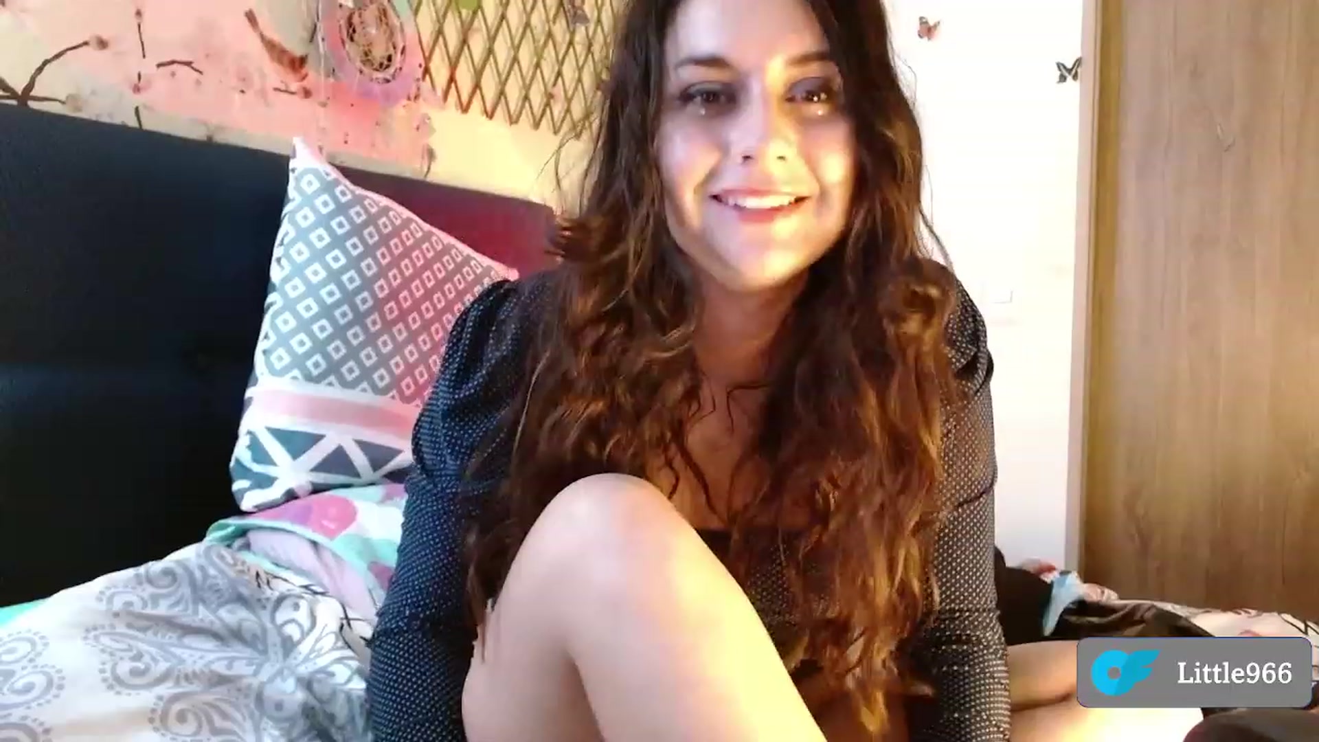 Gallery image thumbnail from NaughtySaraa's myfreecams stream on, 11/25/2022, 05:10 image 13 of 20