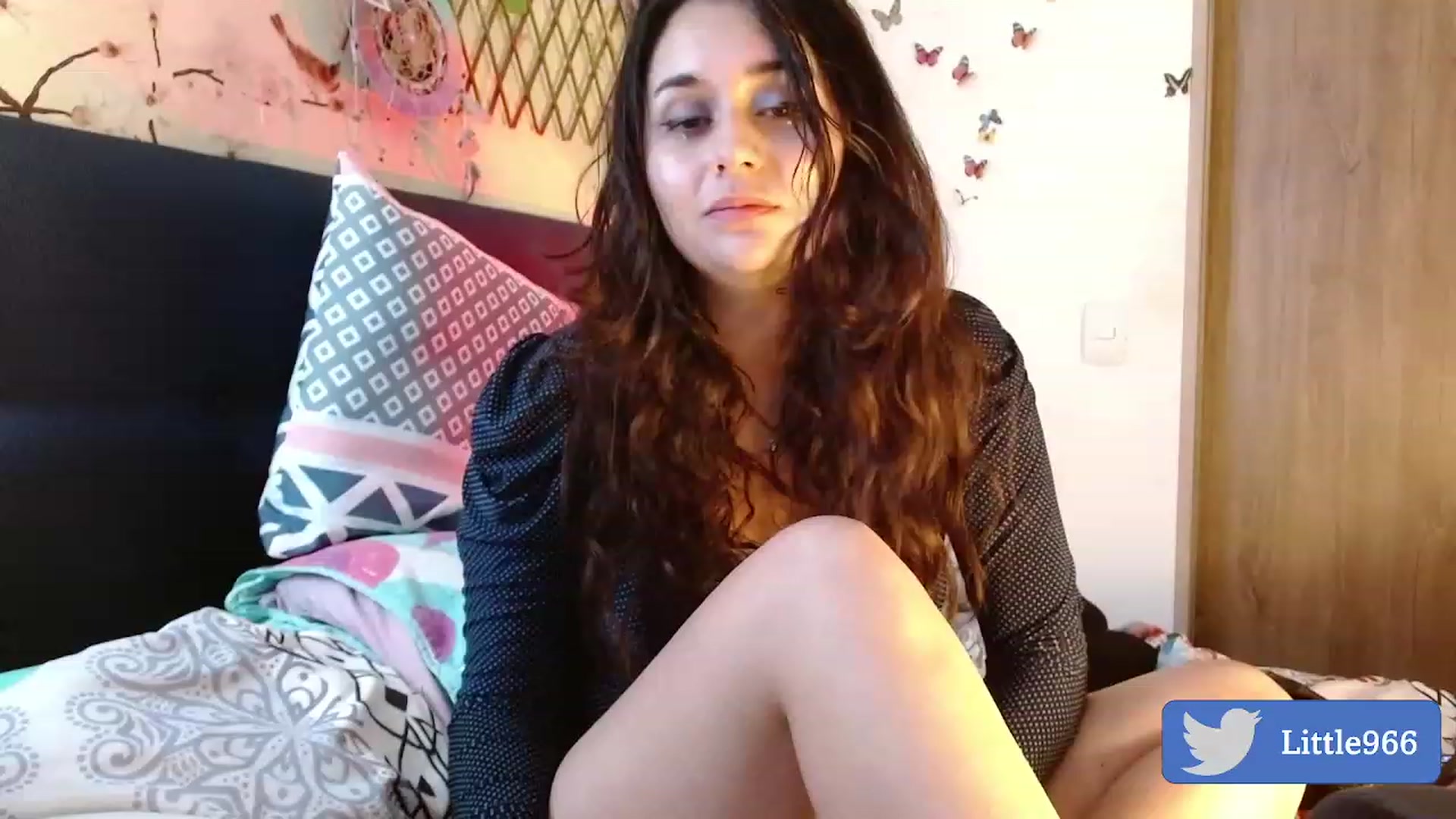 Gallery image thumbnail from NaughtySaraa's myfreecams stream on, 11/25/2022, 05:10 image 19 of 20