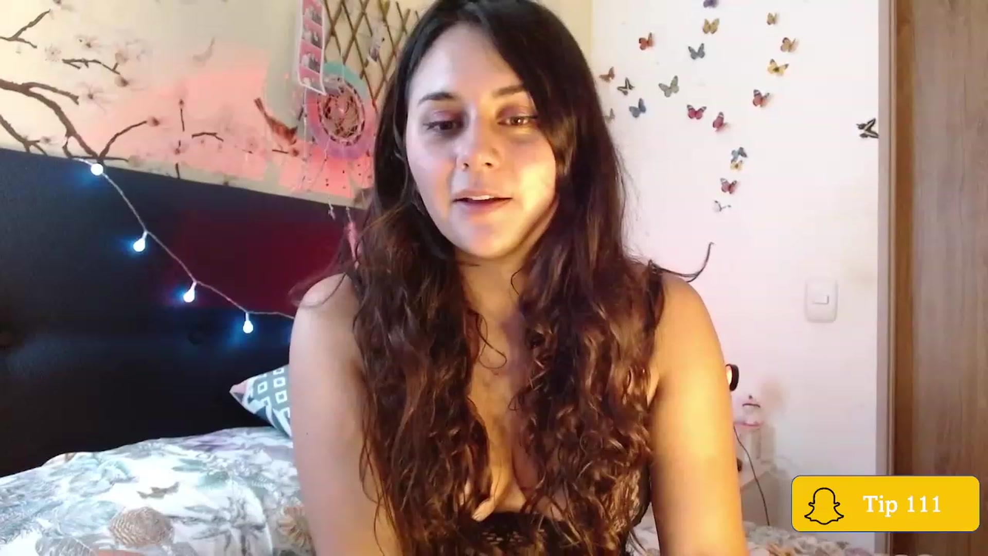 Gallery image thumbnail from NaughtySaraa's myfreecams stream on, 12/23/2022, 05:32 image 12 of 20