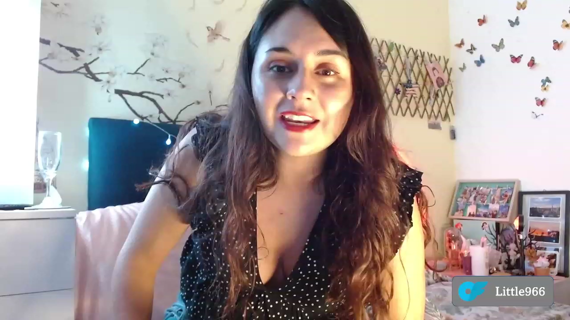 Gallery image thumbnail from NaughtySaraa's myfreecams stream on, 01/13/2023, 04:20 image 11 of 20