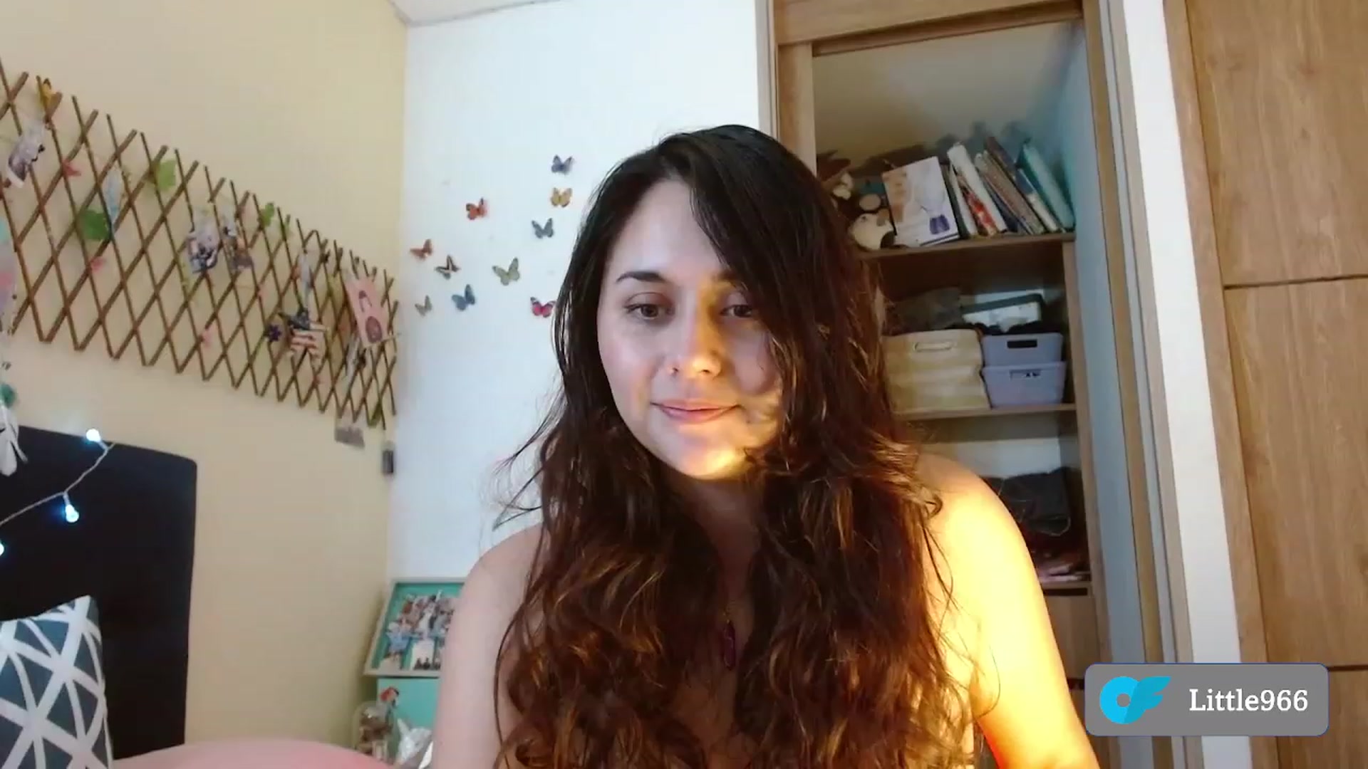 Gallery image thumbnail from NaughtySaraa's myfreecams stream on, 01/18/2023, 06:52 image 12 of 20