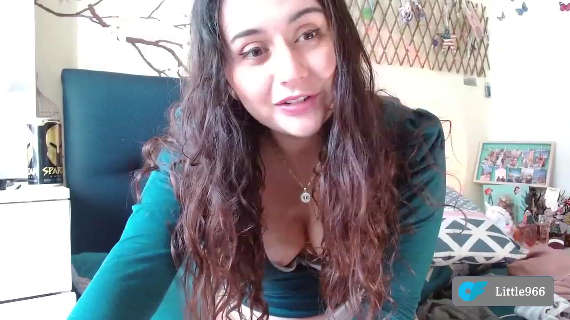 Gallery image thumbnail from NaughtySaraa's myfreecams stream on, 03/15/2023, 19:44 image 16 of 20