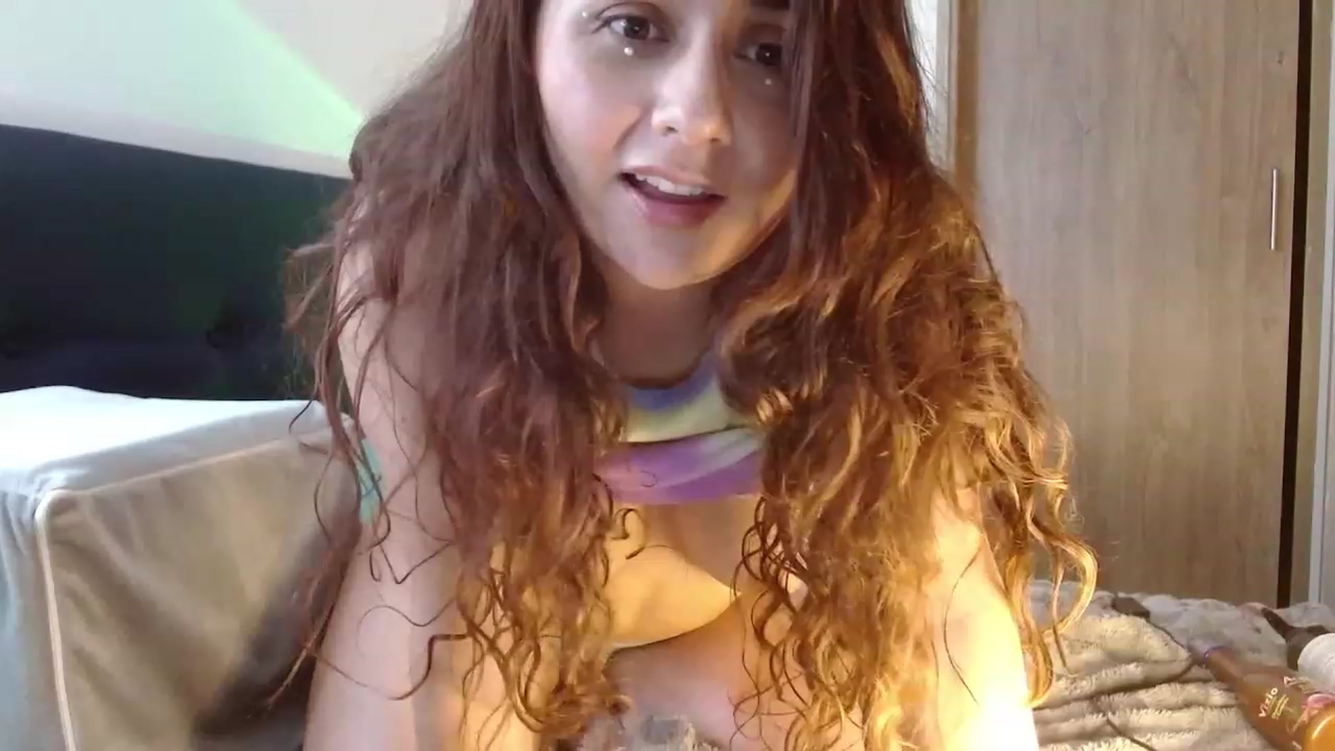 Gallery image thumbnail from NaughtySaraa's myfreecams stream on, 05/10/2023, 05:33 image 5 of 20