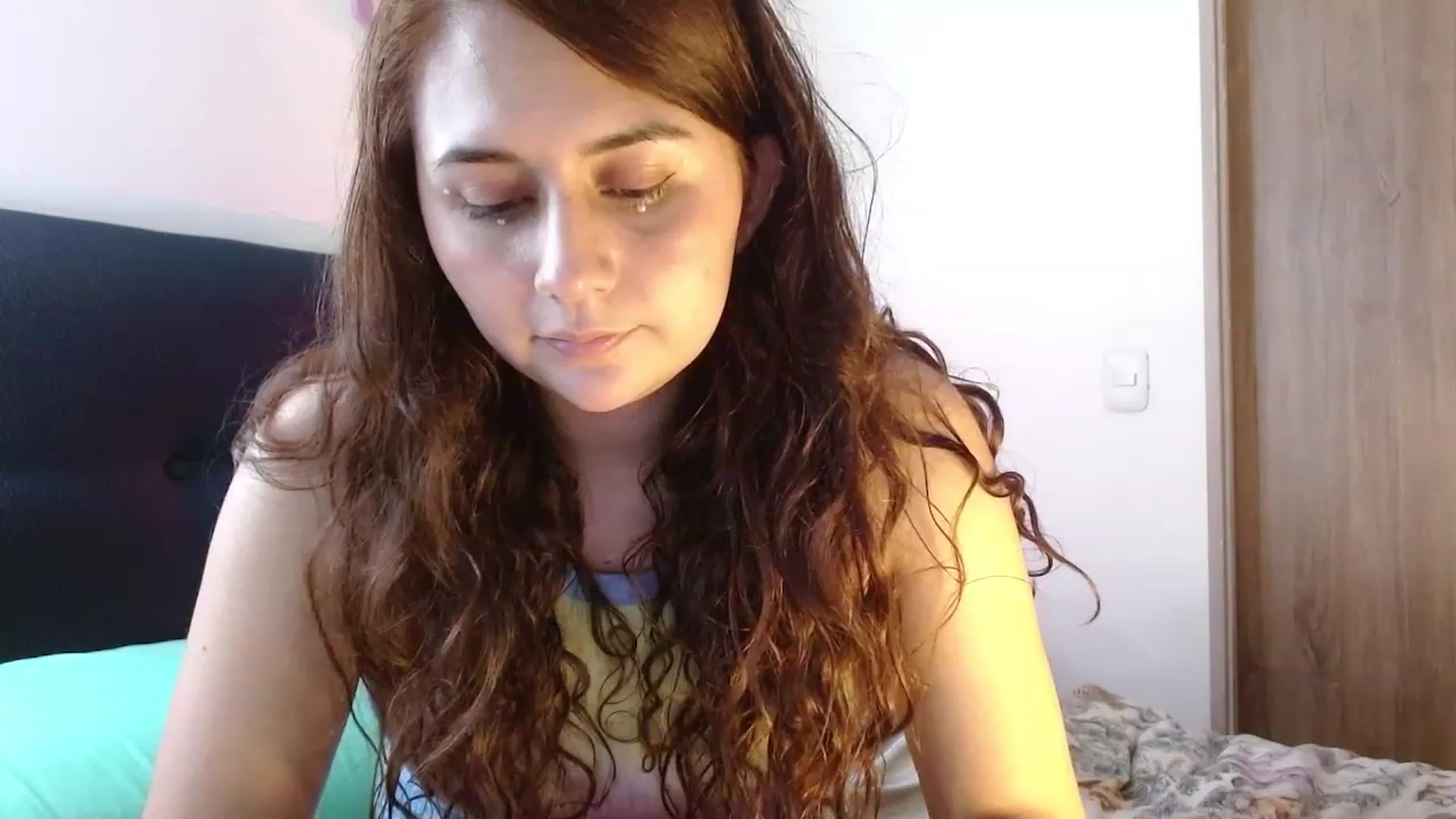 Gallery image thumbnail from NaughtySaraa's myfreecams stream on, 05/10/2023, 06:06 image 7 of 20