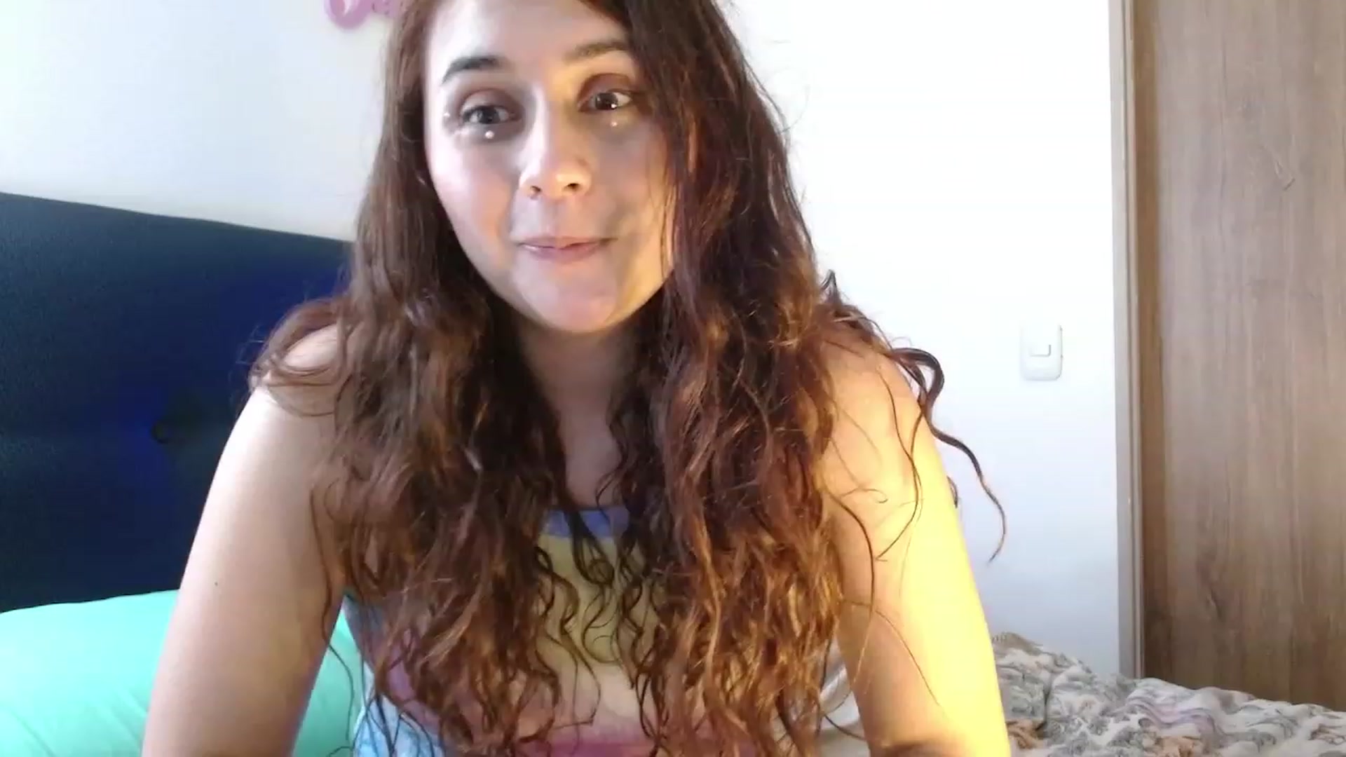 Gallery image thumbnail from NaughtySaraa's myfreecams stream on, 05/10/2023, 06:06 image 3 of 20