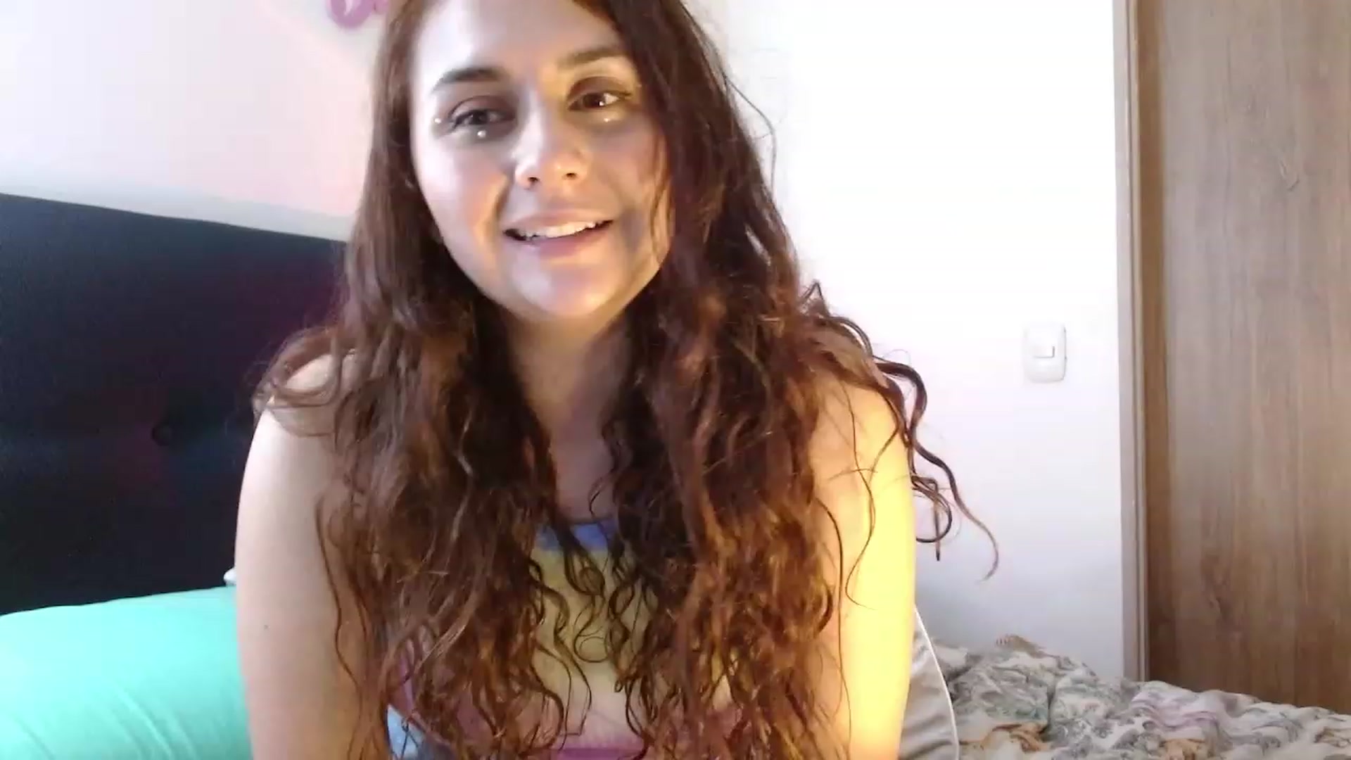 Gallery image thumbnail from NaughtySaraa's myfreecams stream on, 05/10/2023, 06:06 image 5 of 20