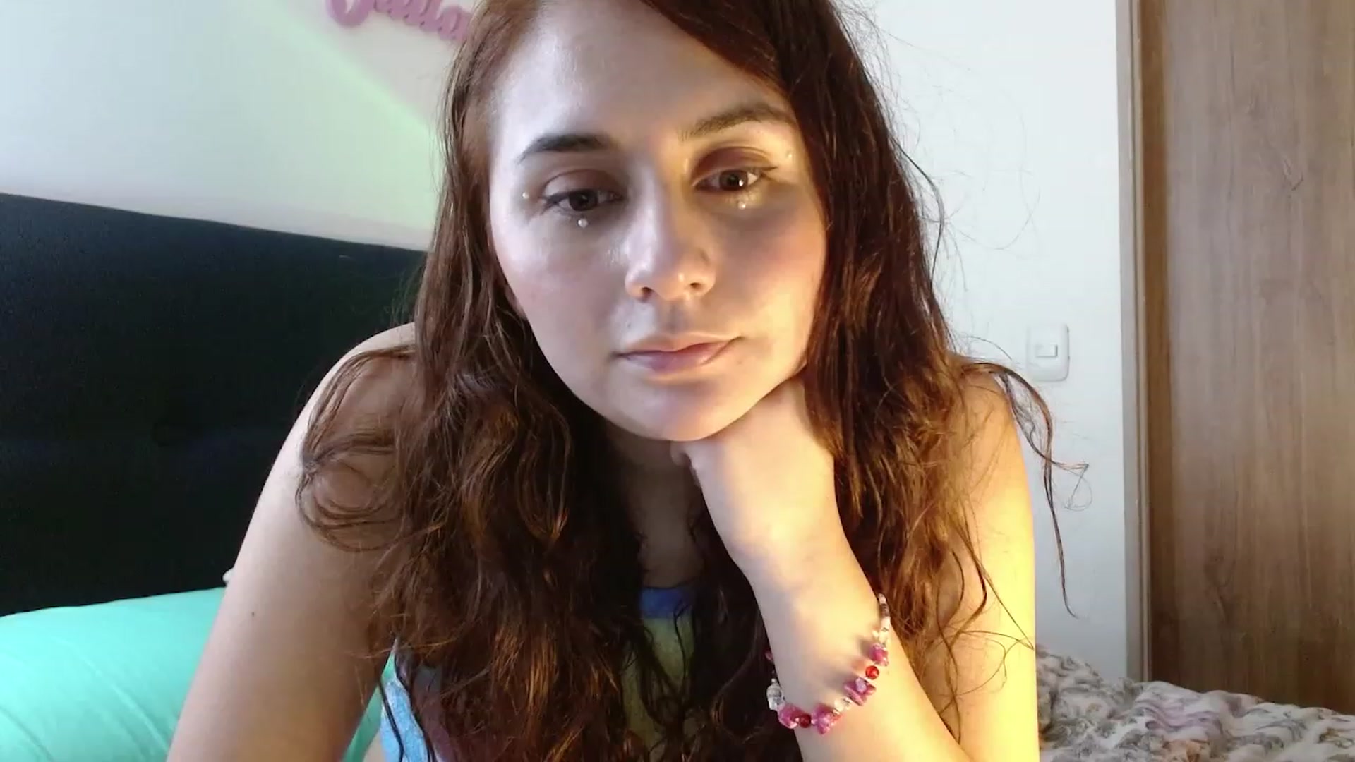 Gallery image thumbnail from NaughtySaraa's myfreecams stream on, 05/10/2023, 06:06 image 20 of 20